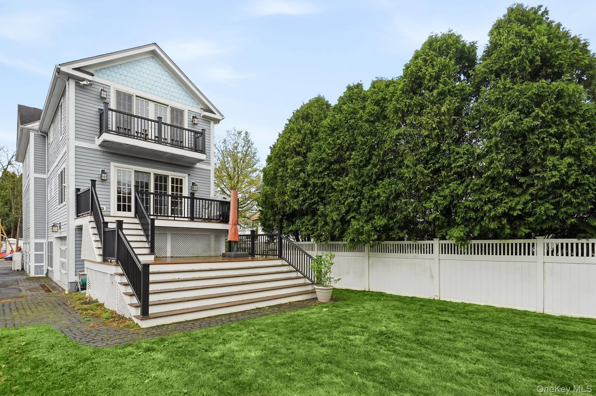 228 Central Avenue, Rye City, NY, 4 Bedrooms Bedrooms, 7 Rooms Rooms,3 BathroomsBathrooms,Residential Lease,For Rent,Central,0,984134 228 Central Avenue, Rye City, NY, 4 Bedrooms Bedrooms, 7 Rooms Rooms,3 BathroomsBathrooms,Residential Lease,For Rent,Central,0,984134
