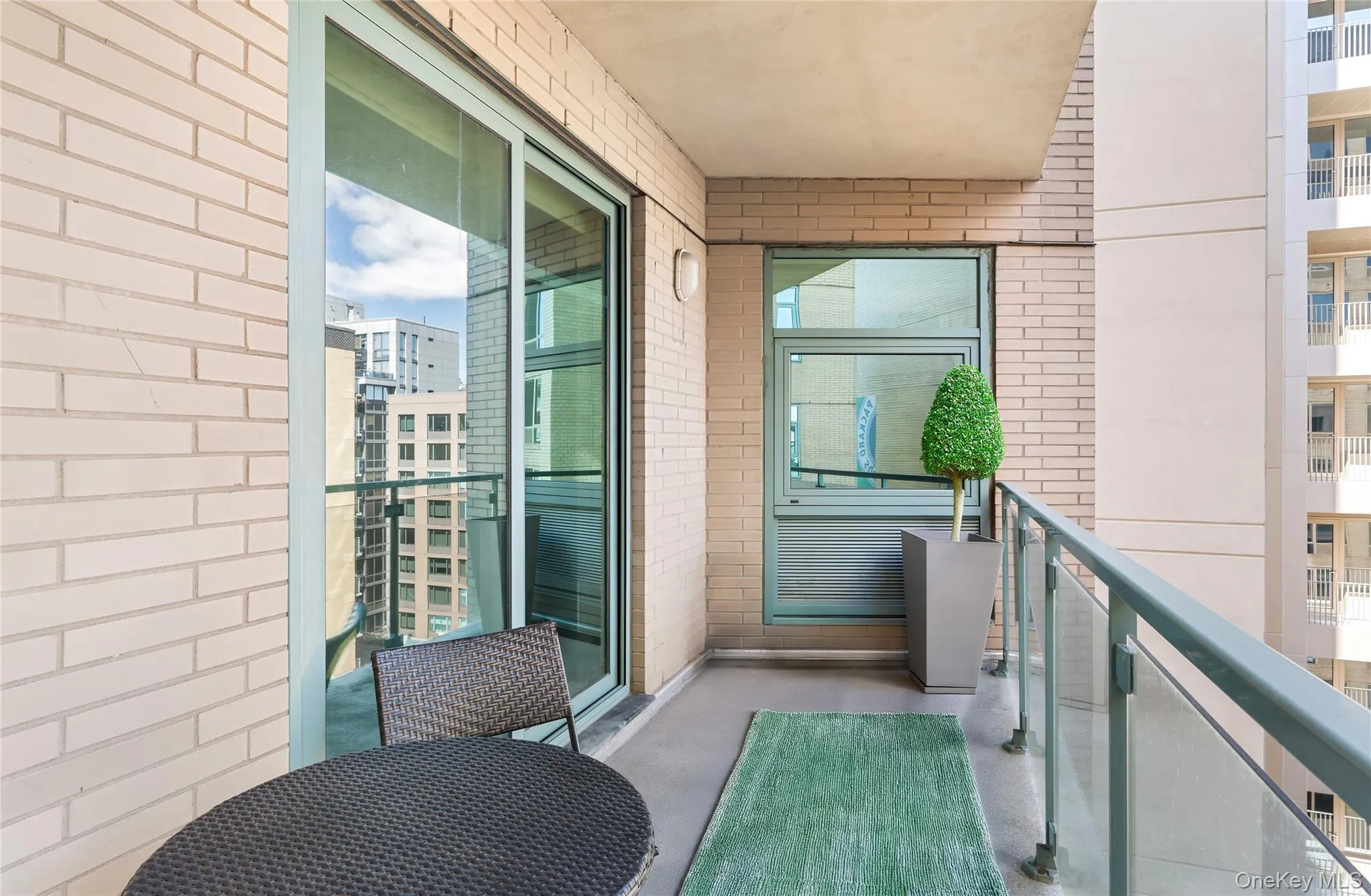 2415 Queens Plaza, New York, NY, 2 Bedrooms Bedrooms, 4 Rooms Rooms,2 BathroomsBathrooms,Residential,For Rent,Queens,0,984155 2415 Queens Plaza, New York, NY, 2 Bedrooms Bedrooms, 4 Rooms Rooms,2 BathroomsBathrooms,Residential,For Rent,Queens,0,984155
