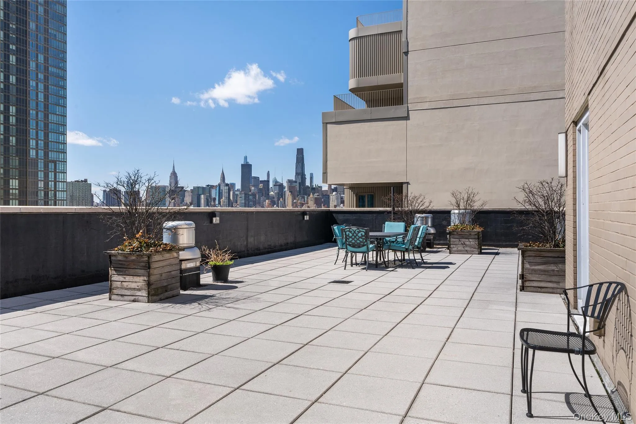 2415 Queens Plaza, New York, NY, 2 Bedrooms Bedrooms, 4 Rooms Rooms,2 BathroomsBathrooms,Residential,For Rent,Queens,0,984155 2415 Queens Plaza, New York, NY, 2 Bedrooms Bedrooms, 4 Rooms Rooms,2 BathroomsBathrooms,Residential,For Rent,Queens,0,984155