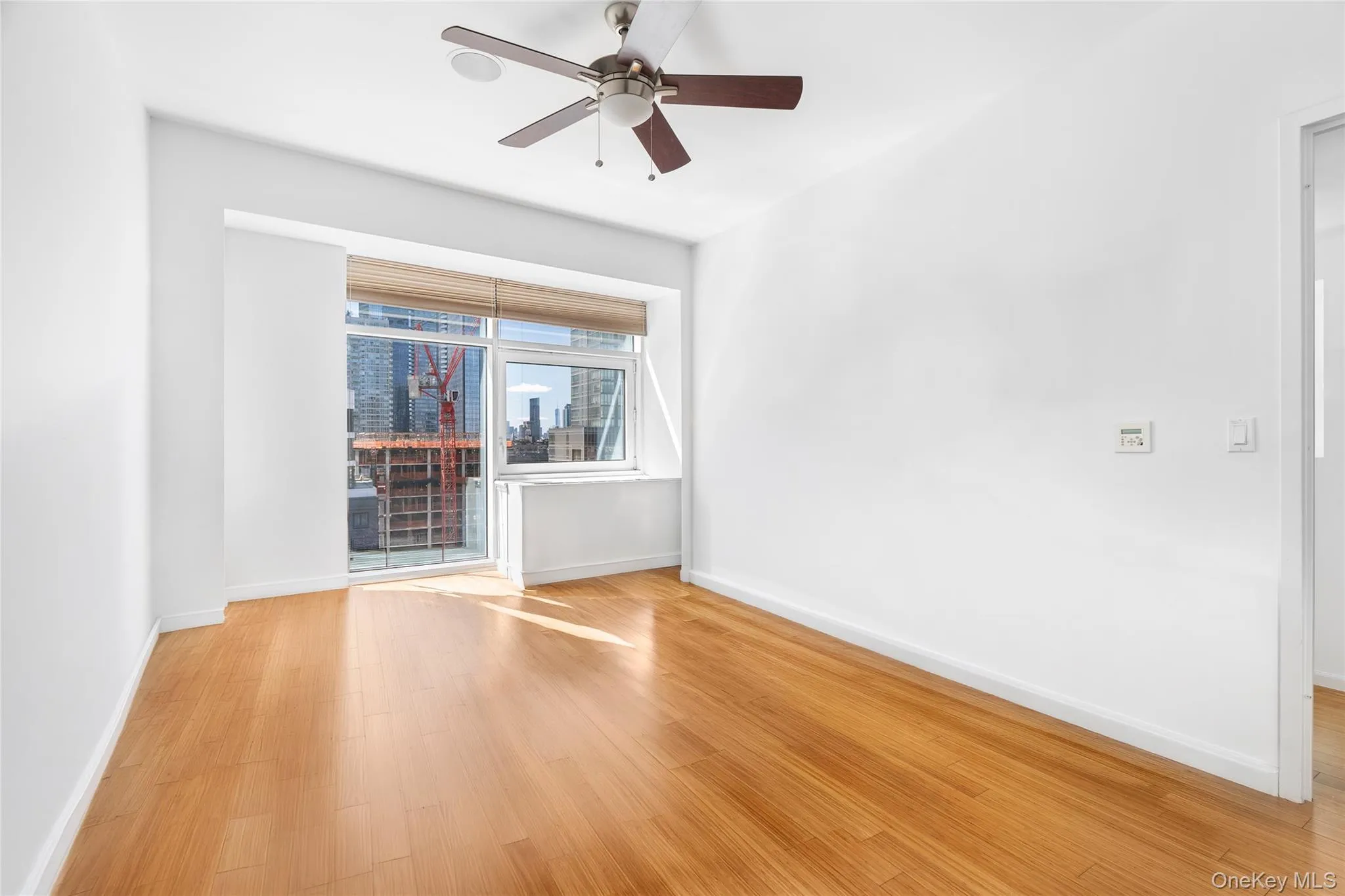 2415 Queens Plaza, New York, NY, 2 Bedrooms Bedrooms, 4 Rooms Rooms,2 BathroomsBathrooms,Residential,For Rent,Queens,0,984155 2415 Queens Plaza, New York, NY, 2 Bedrooms Bedrooms, 4 Rooms Rooms,2 BathroomsBathrooms,Residential,For Rent,Queens,0,984155