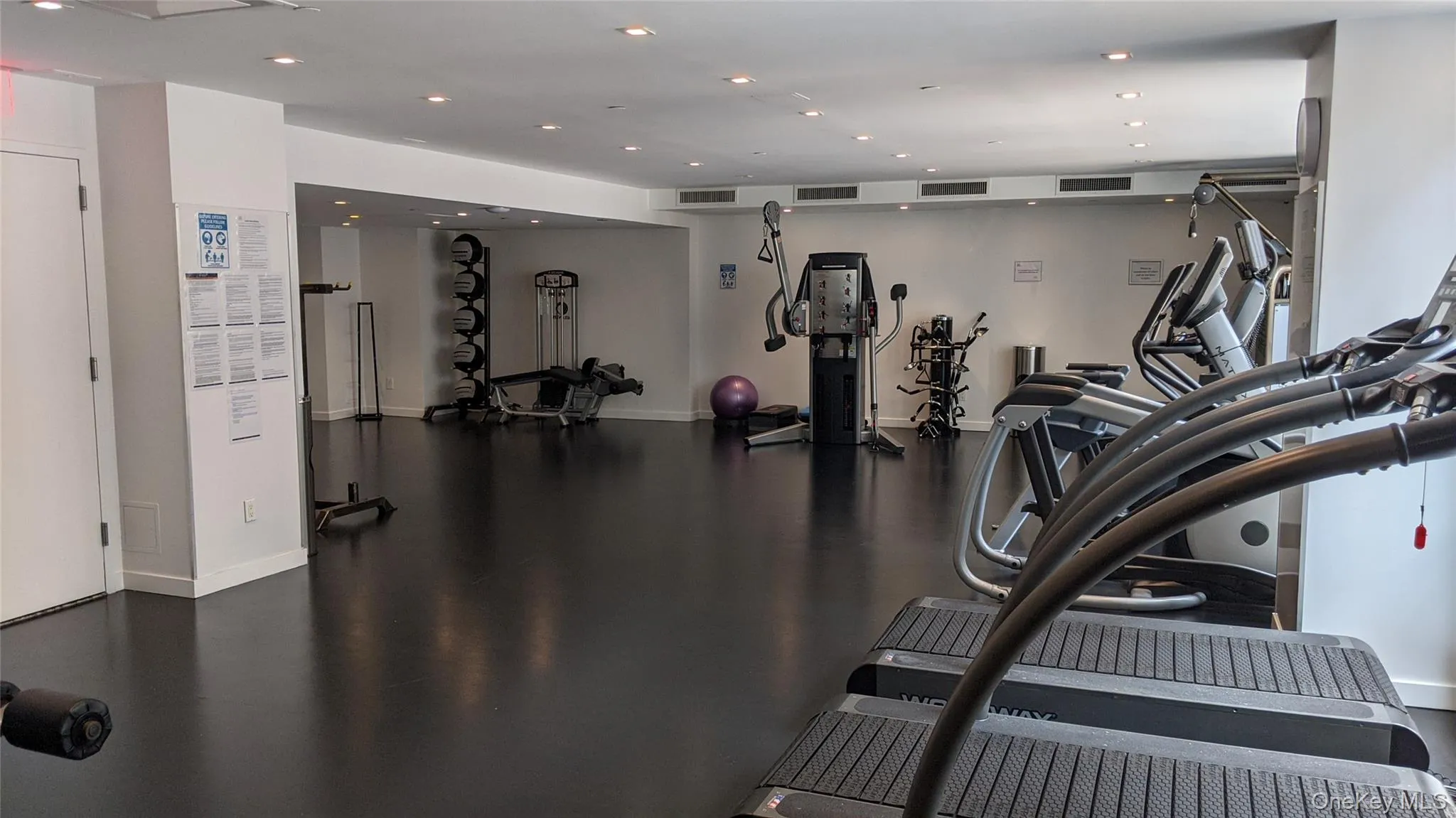 325 Lexington Avenue, New York, NY, 2 Rooms Rooms,1 BathroomBathrooms,Residential Lease,For Rent,Lexington,0,984158 325 Lexington Avenue, New York, NY, 2 Rooms Rooms,1 BathroomBathrooms,Residential Lease,For Rent,Lexington,0,984158