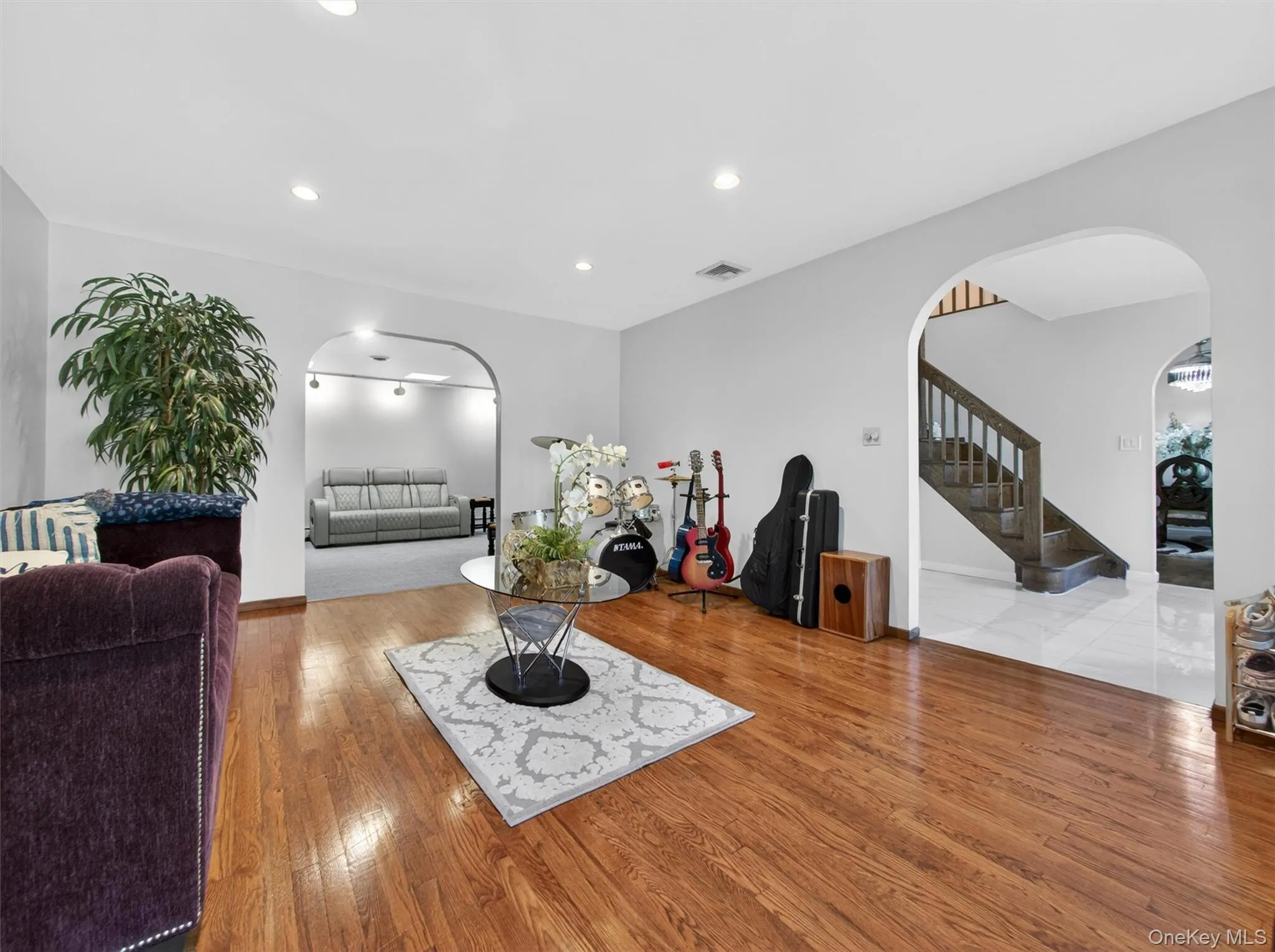 7 Bell Court, Ramapo, NY, 5 Bedrooms Bedrooms, 12 Rooms Rooms,3 BathroomsBathrooms,Residential,For Rent,Bell,0,984166 7 Bell Court, Ramapo, NY, 5 Bedrooms Bedrooms, 12 Rooms Rooms,3 BathroomsBathrooms,Residential,For Rent,Bell,0,984166
