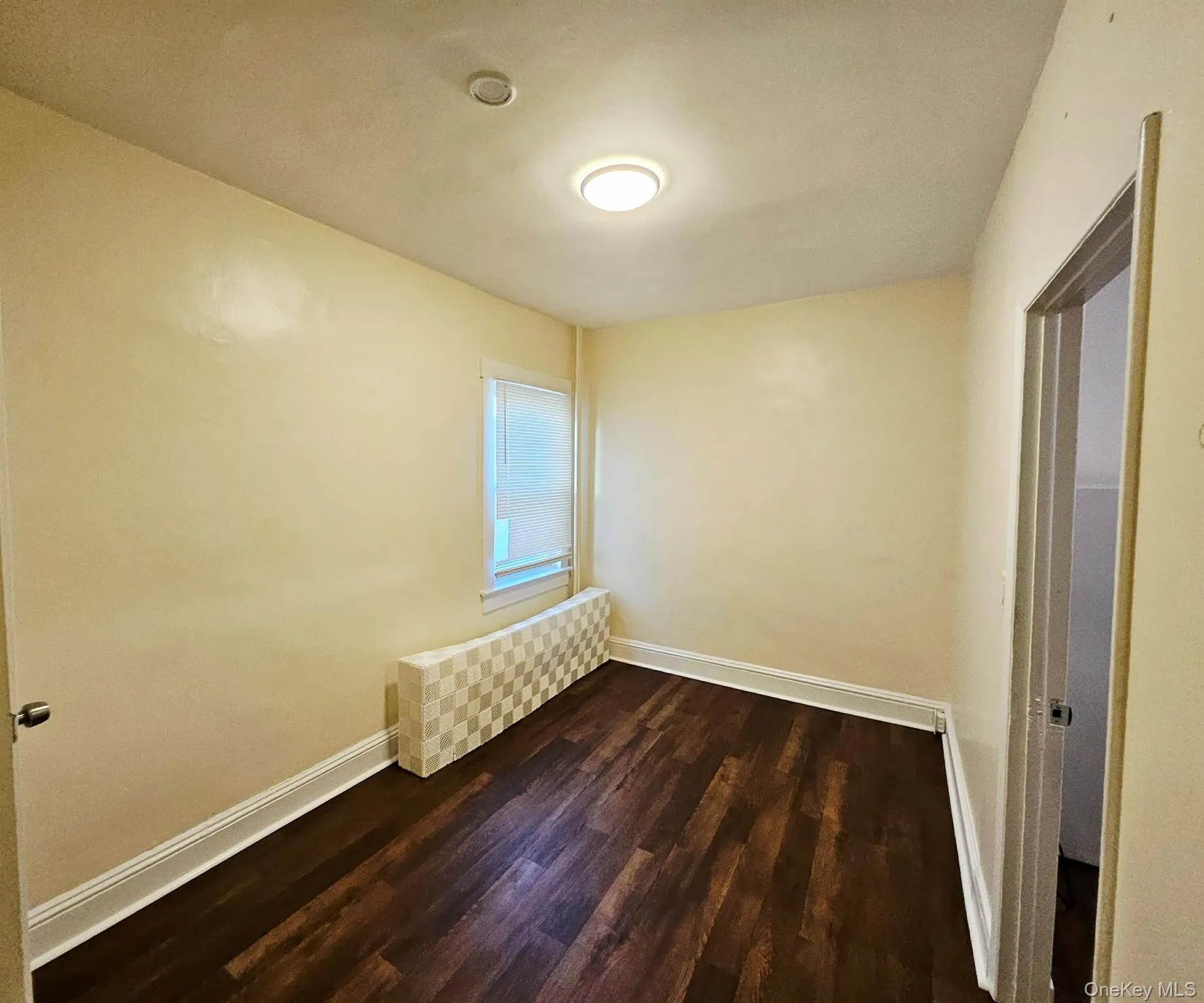 22 Ford Street, Glen Cove, NY, 3 Bedrooms Bedrooms, 5 Rooms Rooms,1 BathroomBathrooms,Residential Lease,For Rent,Ford,0,984169 22 Ford Street, Glen Cove, NY, 3 Bedrooms Bedrooms, 5 Rooms Rooms,1 BathroomBathrooms,Residential Lease,For Rent,Ford,0,984169