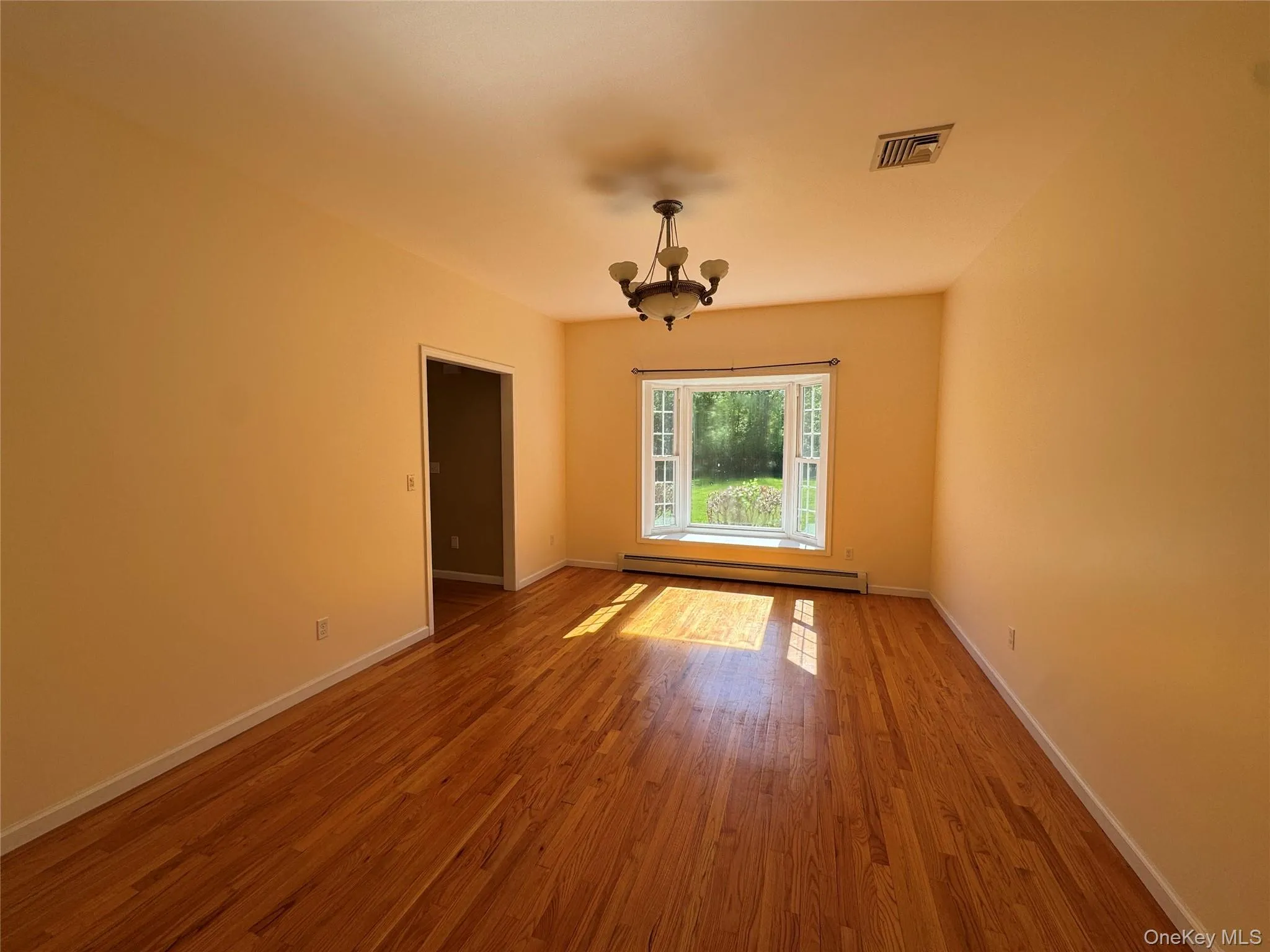 95 Lexington Drive, Newburgh (town), NY, 4 Bedrooms Bedrooms, 12 Rooms Rooms,2 BathroomsBathrooms,Residential Lease,For Rent,Lexington,0,984170 95 Lexington Drive, Newburgh (town), NY, 4 Bedrooms Bedrooms, 12 Rooms Rooms,2 BathroomsBathrooms,Residential Lease,For Rent,Lexington,0,984170