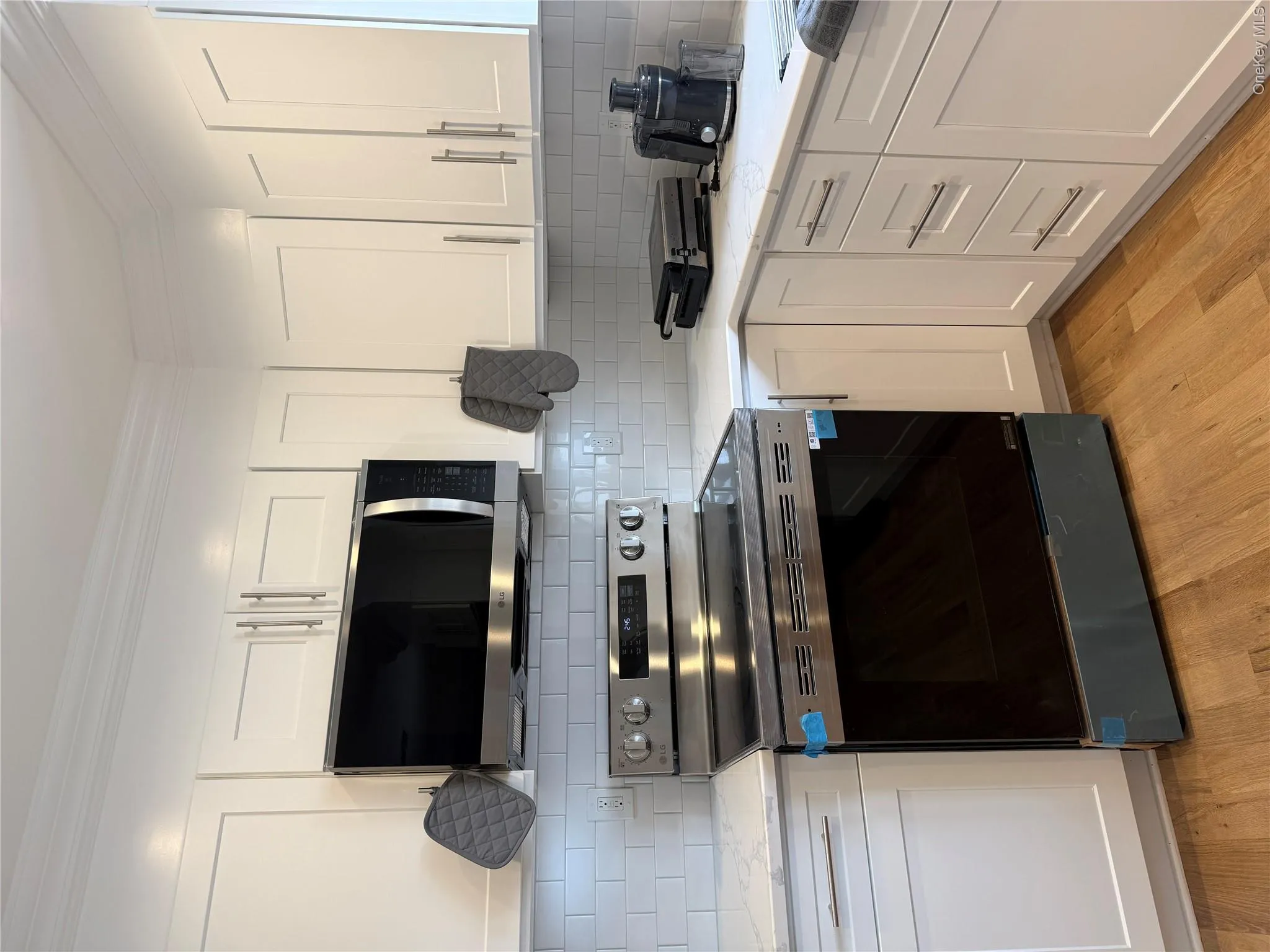 165 Lynbrook Drive, Brookhaven, NY, 3 Bedrooms Bedrooms, 7 Rooms Rooms,2 BathroomsBathrooms,Residential Lease,For Rent,Lynbrook,0,984172 165 Lynbrook Drive, Brookhaven, NY, 3 Bedrooms Bedrooms, 7 Rooms Rooms,2 BathroomsBathrooms,Residential Lease,For Rent,Lynbrook,0,984172