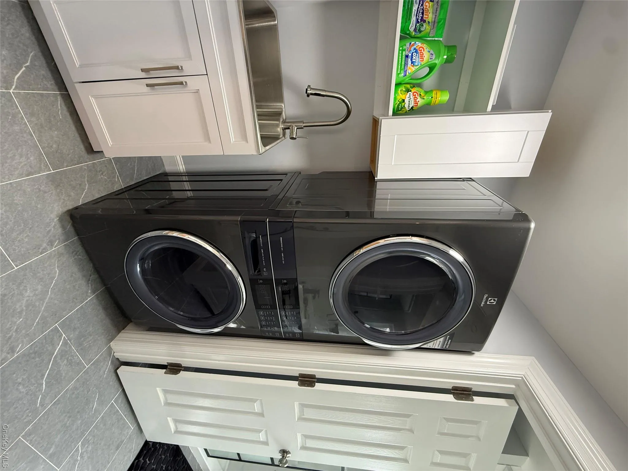 165 Lynbrook Drive, Brookhaven, NY, 3 Bedrooms Bedrooms, 7 Rooms Rooms,2 BathroomsBathrooms,Residential Lease,For Rent,Lynbrook,0,984172 165 Lynbrook Drive, Brookhaven, NY, 3 Bedrooms Bedrooms, 7 Rooms Rooms,2 BathroomsBathrooms,Residential Lease,For Rent,Lynbrook,0,984172