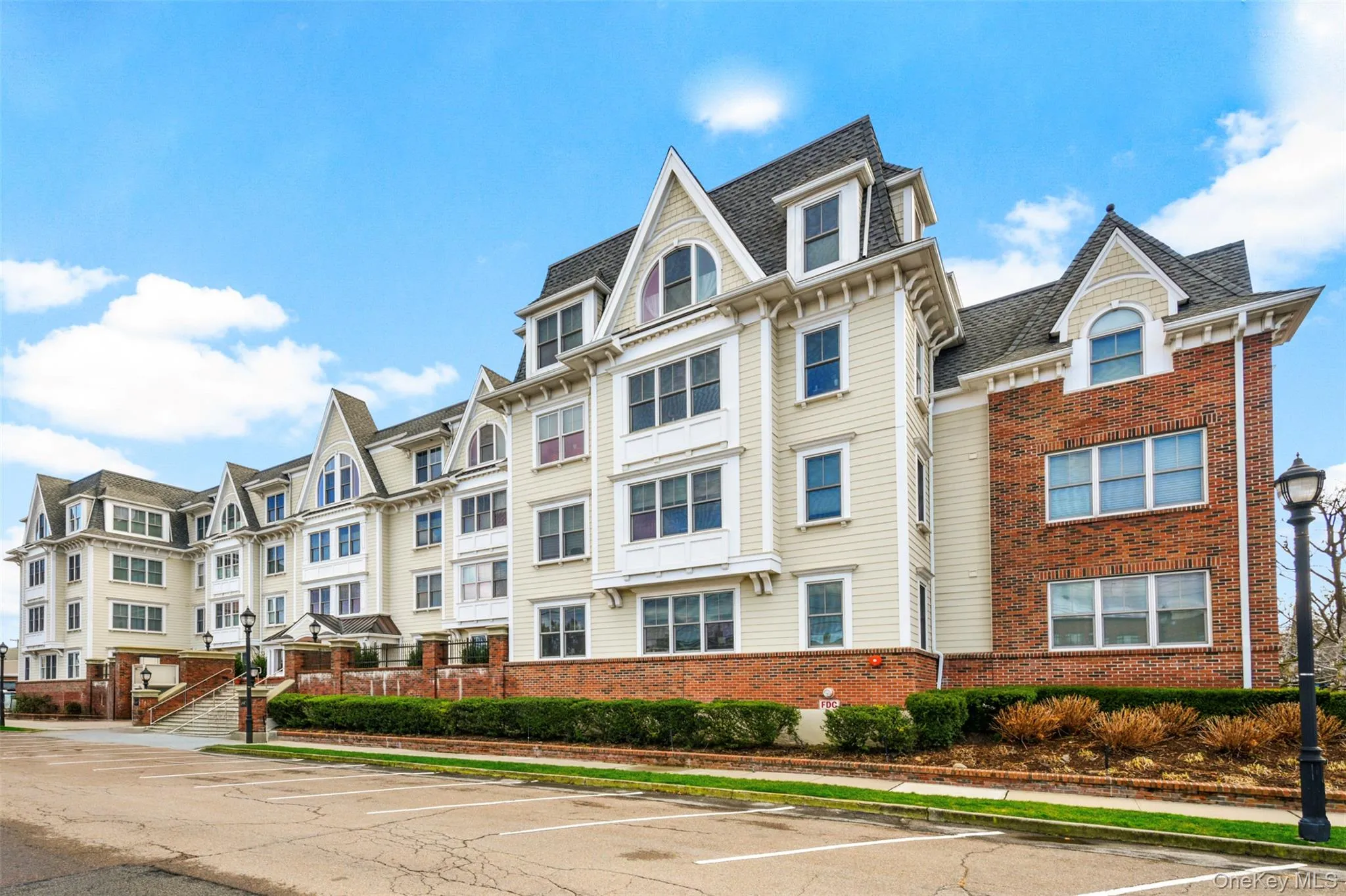 225 Stanley Avenue, Mamaroneck, NY, 2 Bedrooms Bedrooms, 4 Rooms Rooms,2 BathroomsBathrooms,Residential Lease,For Rent,Stanley,0,984185 225 Stanley Avenue, Mamaroneck, NY, 2 Bedrooms Bedrooms, 4 Rooms Rooms,2 BathroomsBathrooms,Residential Lease,For Rent,Stanley,0,984185