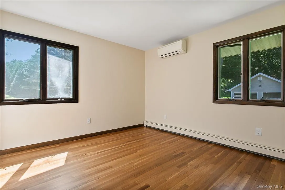 41 Old Deer Park Road, Bedford, NY, 4 Bedrooms Bedrooms, 10 Rooms Rooms,4 BathroomsBathrooms,Residential Lease,For Rent,Old Deer Park,0,984187 41 Old Deer Park Road, Bedford, NY, 4 Bedrooms Bedrooms, 10 Rooms Rooms,4 BathroomsBathrooms,Residential Lease,For Rent,Old Deer Park,0,984187