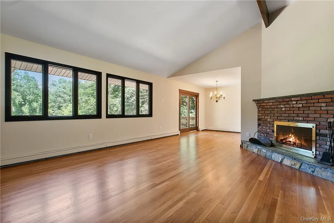 41 Old Deer Park Road, Bedford, NY, 4 Bedrooms Bedrooms, 10 Rooms Rooms,4 BathroomsBathrooms,Residential Lease,For Rent,Old Deer Park,0,984187 41 Old Deer Park Road, Bedford, NY, 4 Bedrooms Bedrooms, 10 Rooms Rooms,4 BathroomsBathrooms,Residential Lease,For Rent,Old Deer Park,0,984187