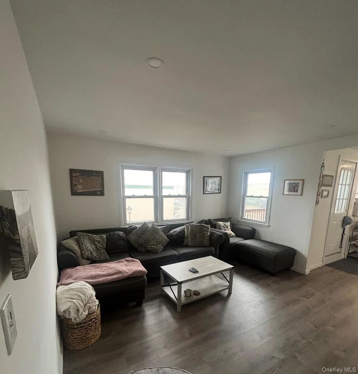 555 Broadway, Long Beach, NY, 1 Bedroom Bedrooms, 3 Rooms Rooms,1 BathroomBathrooms,Residential Lease,For Rent,Broadway,0,984195 555 Broadway, Long Beach, NY, 1 Bedroom Bedrooms, 3 Rooms Rooms,1 BathroomBathrooms,Residential Lease,For Rent,Broadway,0,984195