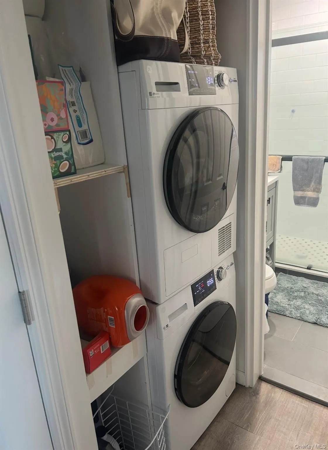 555 Broadway, Long Beach, NY, 1 Bedroom Bedrooms, 3 Rooms Rooms,1 BathroomBathrooms,Residential Lease,For Rent,Broadway,0,984195 555 Broadway, Long Beach, NY, 1 Bedroom Bedrooms, 3 Rooms Rooms,1 BathroomBathrooms,Residential Lease,For Rent,Broadway,0,984195