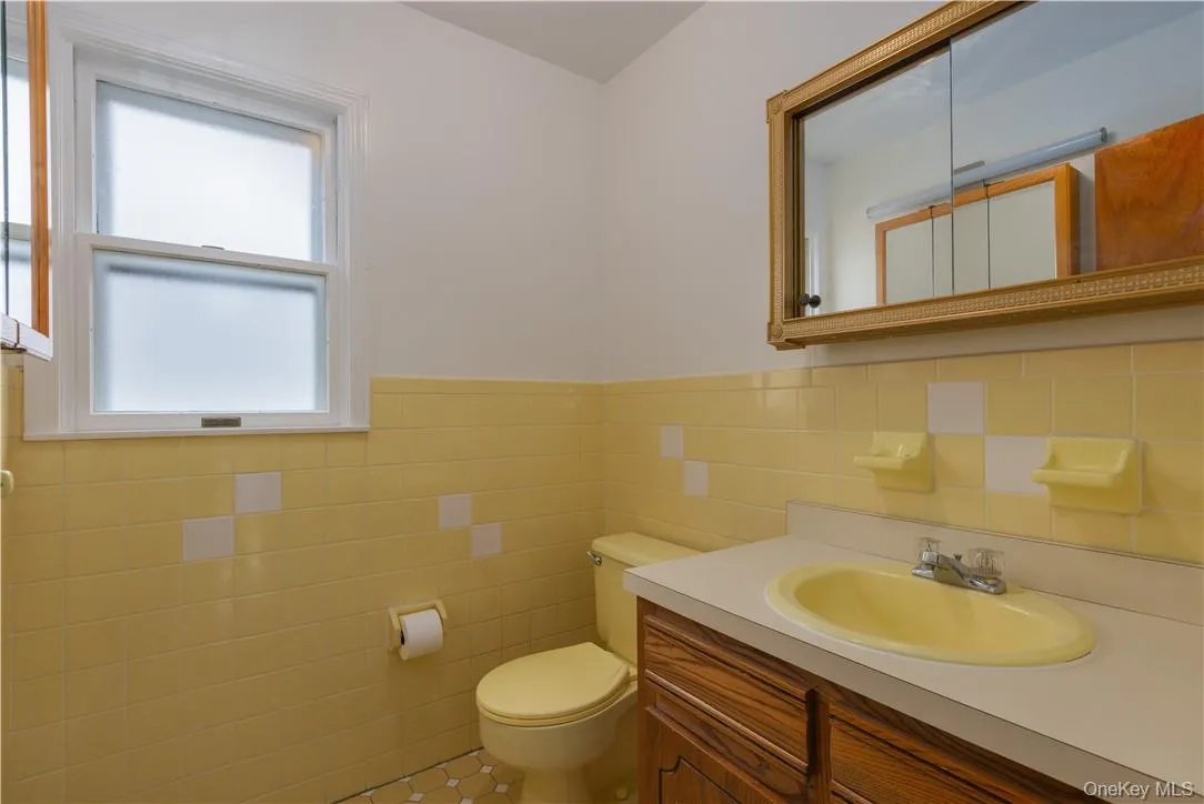 Main floor powder room. Main floor powder room.