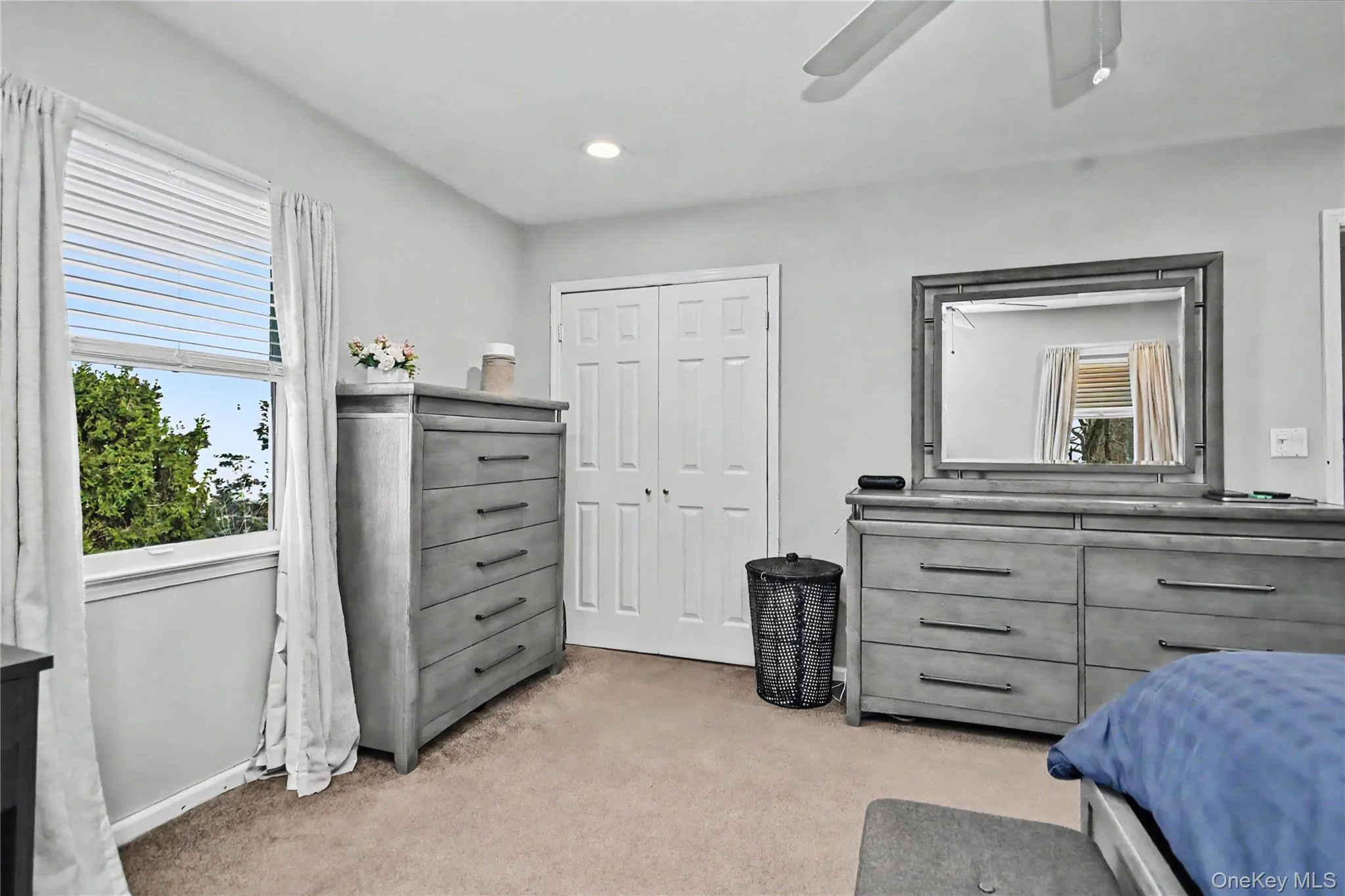 14 Emerald Place, Yonkers, NY, 3 Bedrooms Bedrooms, 10 Rooms Rooms,1 BathroomBathrooms,Residential,For Rent,Emerald,0,KEY984223 14 Emerald Place, Yonkers, NY, 3 Bedrooms Bedrooms, 10 Rooms Rooms,1 BathroomBathrooms,Residential,For Rent,Emerald,0,KEY984223