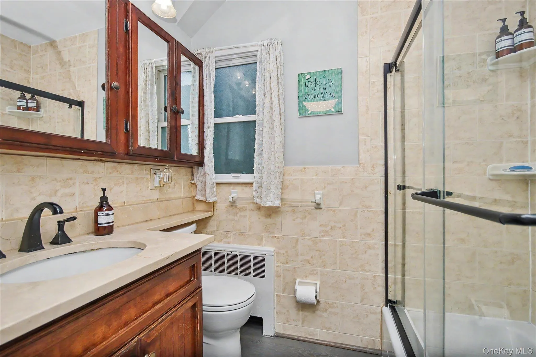 Upstairs full bath Upstairs full bath