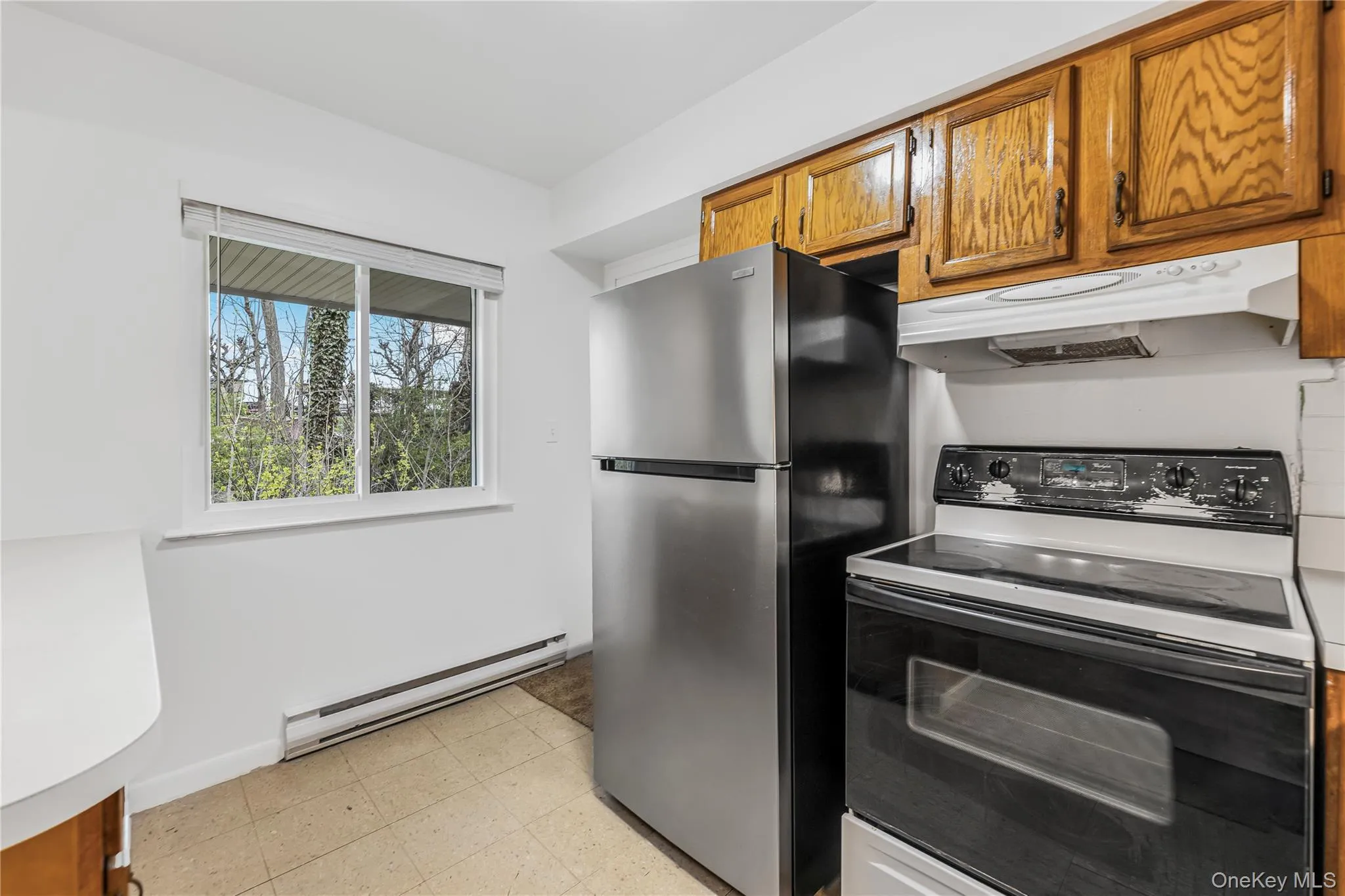 914 Old Country Road, Greenburgh, NY, 2 Bedrooms Bedrooms, 5 Rooms Rooms,1 BathroomBathrooms,Residential Lease,For Rent,Old Country,0,984235 914 Old Country Road, Greenburgh, NY, 2 Bedrooms Bedrooms, 5 Rooms Rooms,1 BathroomBathrooms,Residential Lease,For Rent,Old Country,0,984235