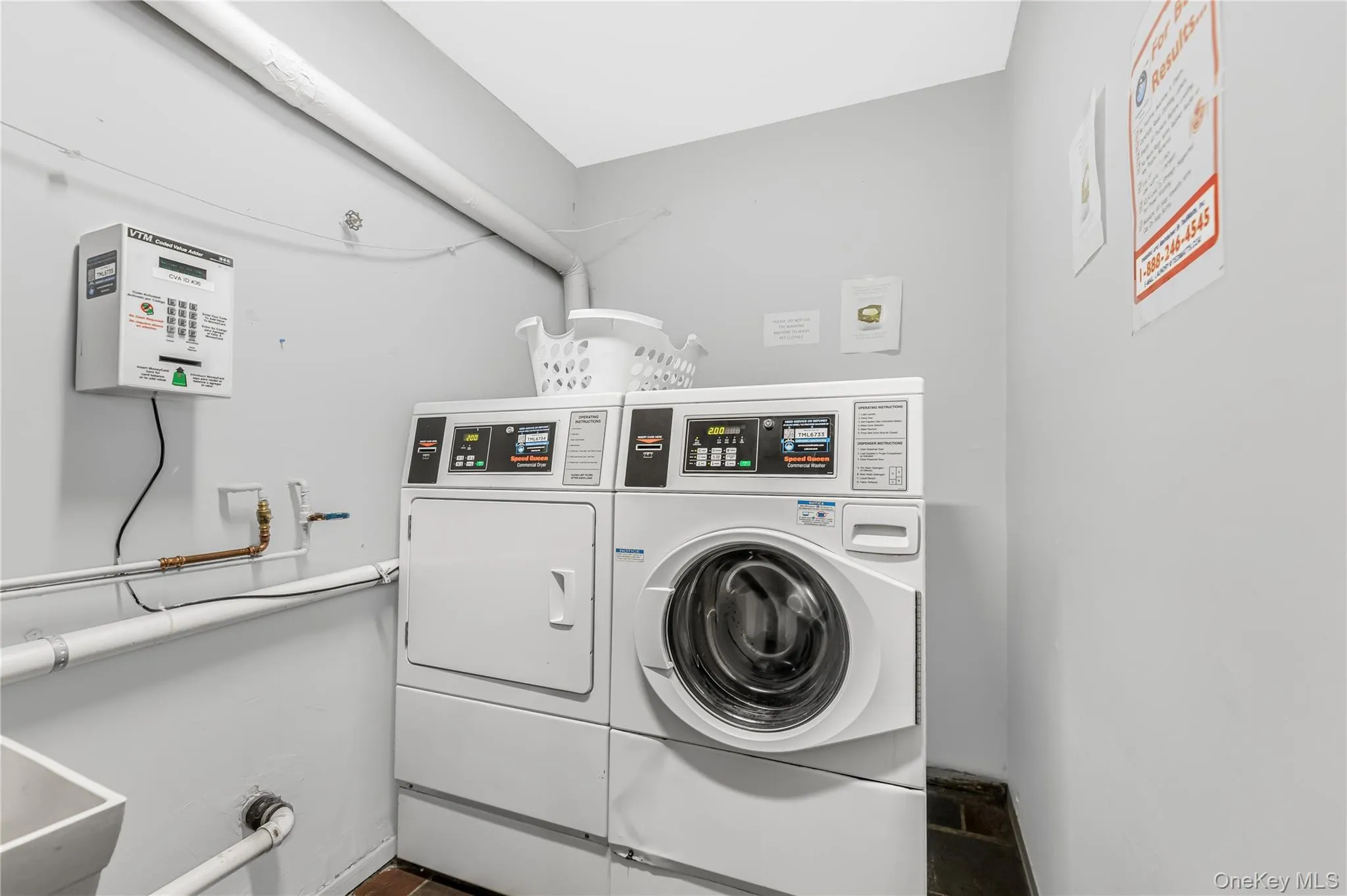 914 Old Country Road, Greenburgh, NY, 2 Bedrooms Bedrooms, 5 Rooms Rooms,1 BathroomBathrooms,Residential Lease,For Rent,Old Country,0,984235 914 Old Country Road, Greenburgh, NY, 2 Bedrooms Bedrooms, 5 Rooms Rooms,1 BathroomBathrooms,Residential Lease,For Rent,Old Country,0,984235