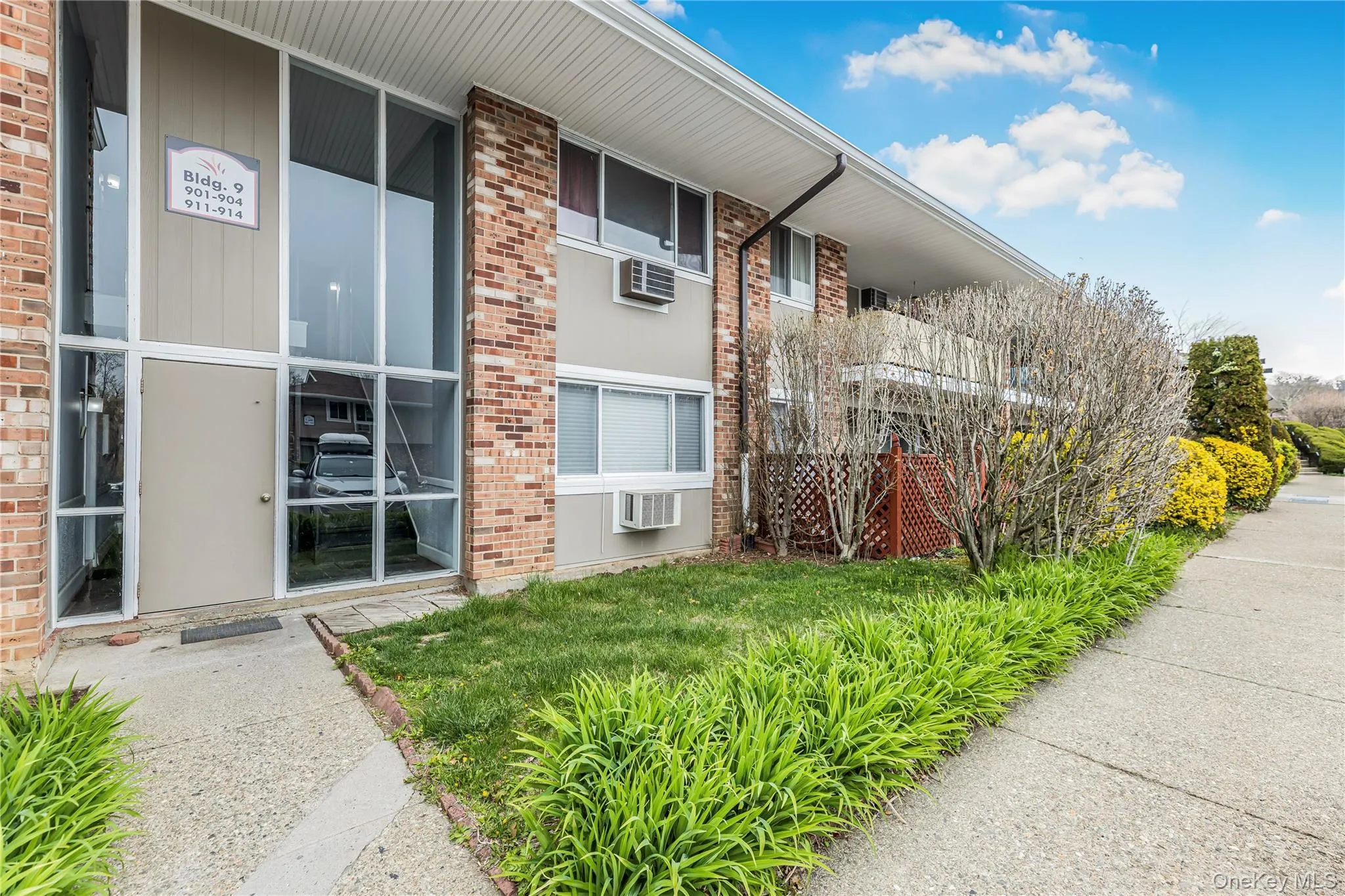 914 Old Country Road, Greenburgh, NY, 2 Bedrooms Bedrooms, 5 Rooms Rooms,1 BathroomBathrooms,Residential Lease,For Rent,Old Country,0,984235 914 Old Country Road, Greenburgh, NY, 2 Bedrooms Bedrooms, 5 Rooms Rooms,1 BathroomBathrooms,Residential Lease,For Rent,Old Country,0,984235