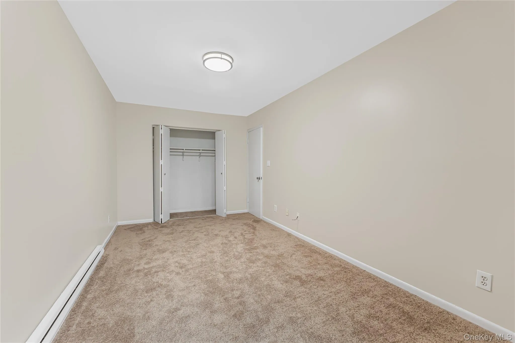 914 Old Country Road, Greenburgh, NY, 2 Bedrooms Bedrooms, 5 Rooms Rooms,1 BathroomBathrooms,Residential Lease,For Rent,Old Country,0,984235 914 Old Country Road, Greenburgh, NY, 2 Bedrooms Bedrooms, 5 Rooms Rooms,1 BathroomBathrooms,Residential Lease,For Rent,Old Country,0,984235