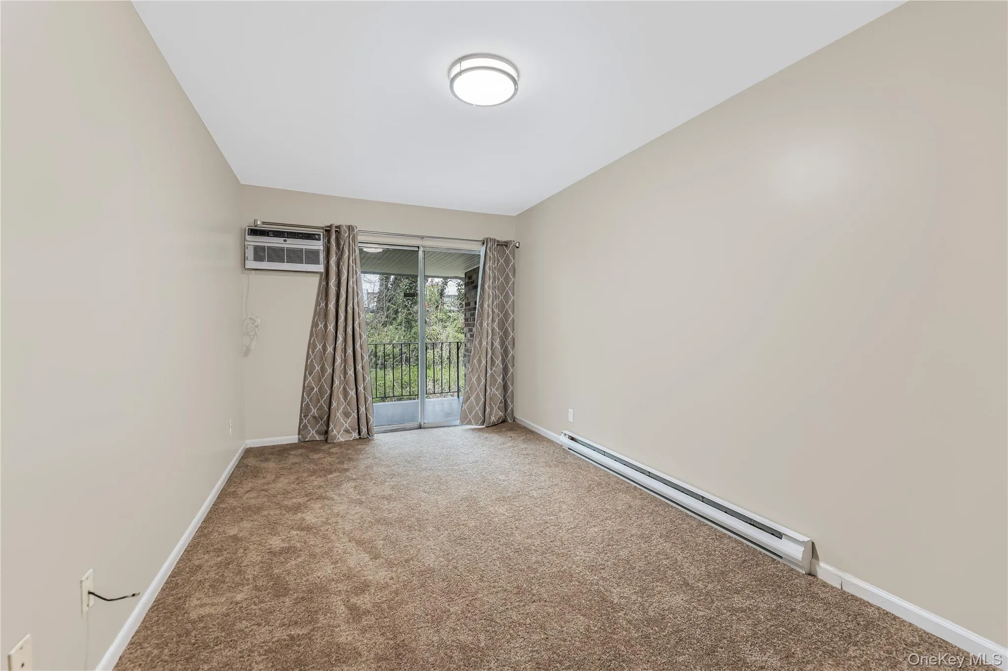 914 Old Country Road, Greenburgh, NY, 2 Bedrooms Bedrooms, 5 Rooms Rooms,1 BathroomBathrooms,Residential Lease,For Rent,Old Country,0,984235 914 Old Country Road, Greenburgh, NY, 2 Bedrooms Bedrooms, 5 Rooms Rooms,1 BathroomBathrooms,Residential Lease,For Rent,Old Country,0,984235