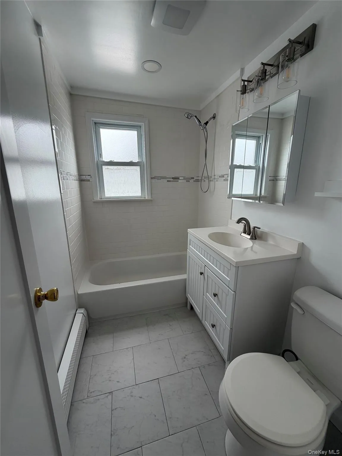 644 Olive Street, Long Beach, NY, 2 Bedrooms Bedrooms, 6 Rooms Rooms,1 BathroomBathrooms,Residential Lease,For Rent,Olive,0,KEY984239 644 Olive Street, Long Beach, NY, 2 Bedrooms Bedrooms, 6 Rooms Rooms,1 BathroomBathrooms,Residential Lease,For Rent,Olive,0,KEY984239