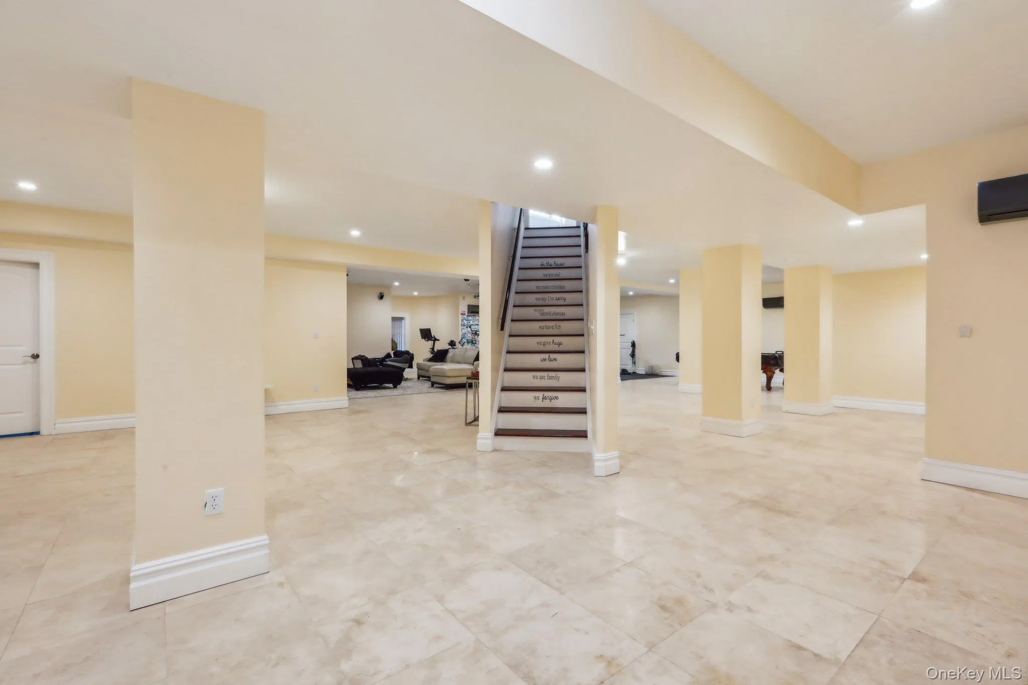 2 Tompkins Court, Clarkstown, NY, 5 Bedrooms Bedrooms, 14 Rooms Rooms,4 BathroomsBathrooms,Residential Sale,For Rent,Tompkins,0,984244 2 Tompkins Court, Clarkstown, NY, 5 Bedrooms Bedrooms, 14 Rooms Rooms,4 BathroomsBathrooms,Residential Sale,For Rent,Tompkins,0,984244