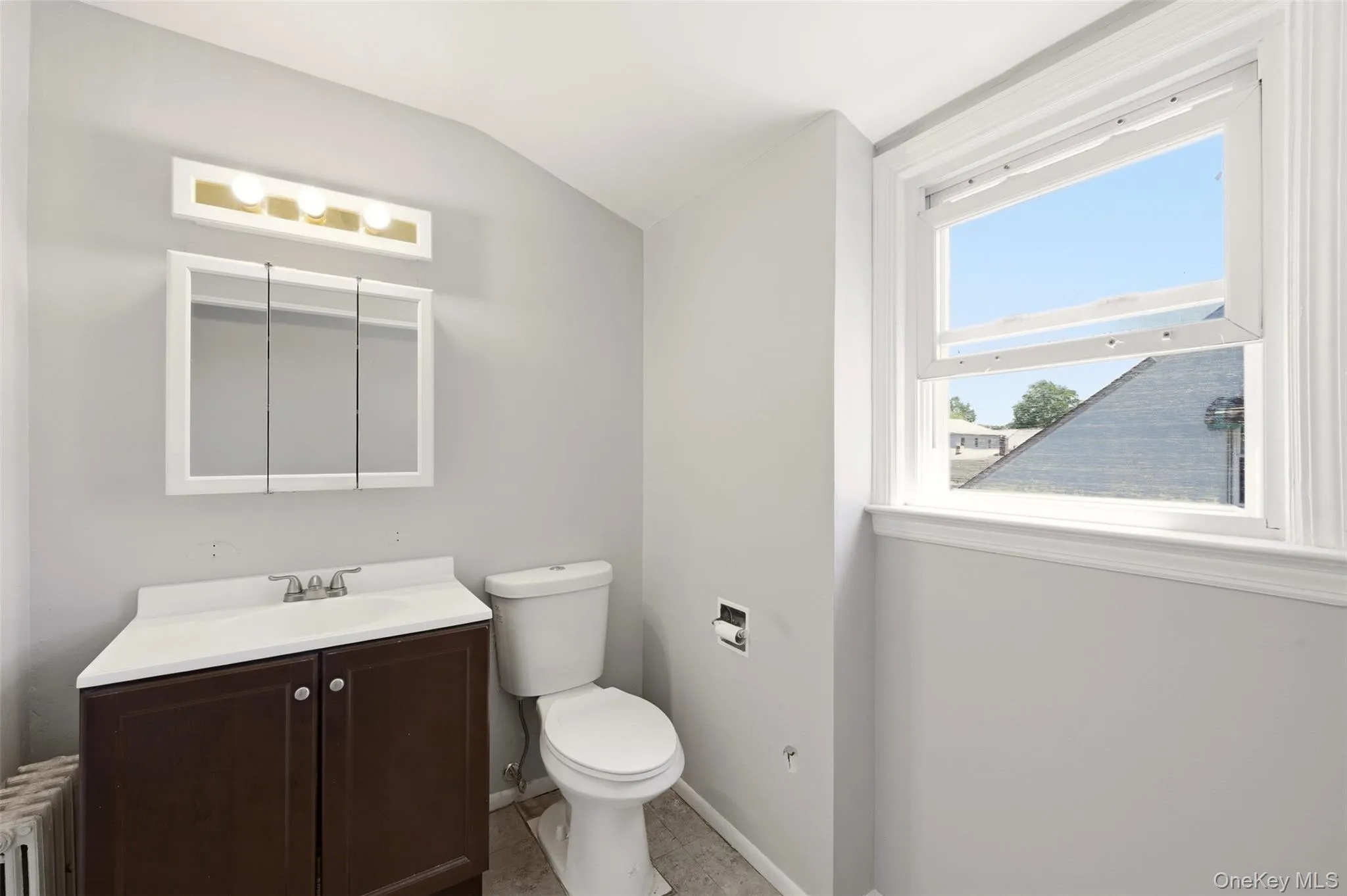 1155 Delmar Avenue, Hempstead, NY, 3 Bedrooms Bedrooms, 6 Rooms Rooms,2 BathroomsBathrooms,Residential,For Rent,Delmar,0,984249 1155 Delmar Avenue, Hempstead, NY, 3 Bedrooms Bedrooms, 6 Rooms Rooms,2 BathroomsBathrooms,Residential,For Rent,Delmar,0,984249