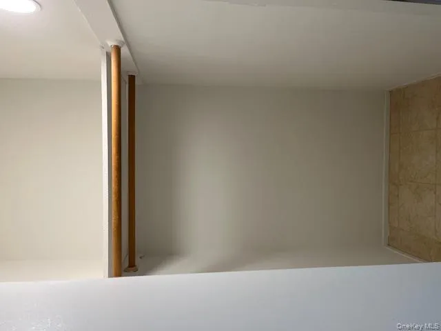 139 Sierra Vista Lane, Clarkstown, NY, 1 Bedroom Bedrooms, 5 Rooms Rooms,1 BathroomBathrooms,Residential Lease,For Rent,Sierra Vista,0,984255 139 Sierra Vista Lane, Clarkstown, NY, 1 Bedroom Bedrooms, 5 Rooms Rooms,1 BathroomBathrooms,Residential Lease,For Rent,Sierra Vista,0,984255