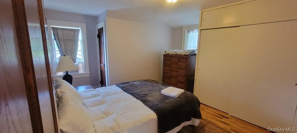 16 Grant Street, Liberty, NY, 2 Bedrooms Bedrooms, 6 Rooms Rooms,1 BathroomBathrooms,Residential,For Rent,Grant,0,984283 16 Grant Street, Liberty, NY, 2 Bedrooms Bedrooms, 6 Rooms Rooms,1 BathroomBathrooms,Residential,For Rent,Grant,0,984283