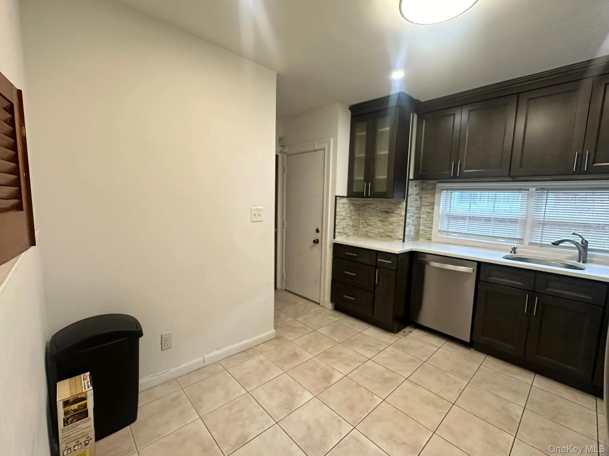 87-89 191st Street, New York, NY, 3 Bedrooms Bedrooms, 5 Rooms Rooms,2 BathroomsBathrooms,Residential Lease,For Rent,191st,0,984305 87-89 191st Street, New York, NY, 3 Bedrooms Bedrooms, 5 Rooms Rooms,2 BathroomsBathrooms,Residential Lease,For Rent,191st,0,984305
