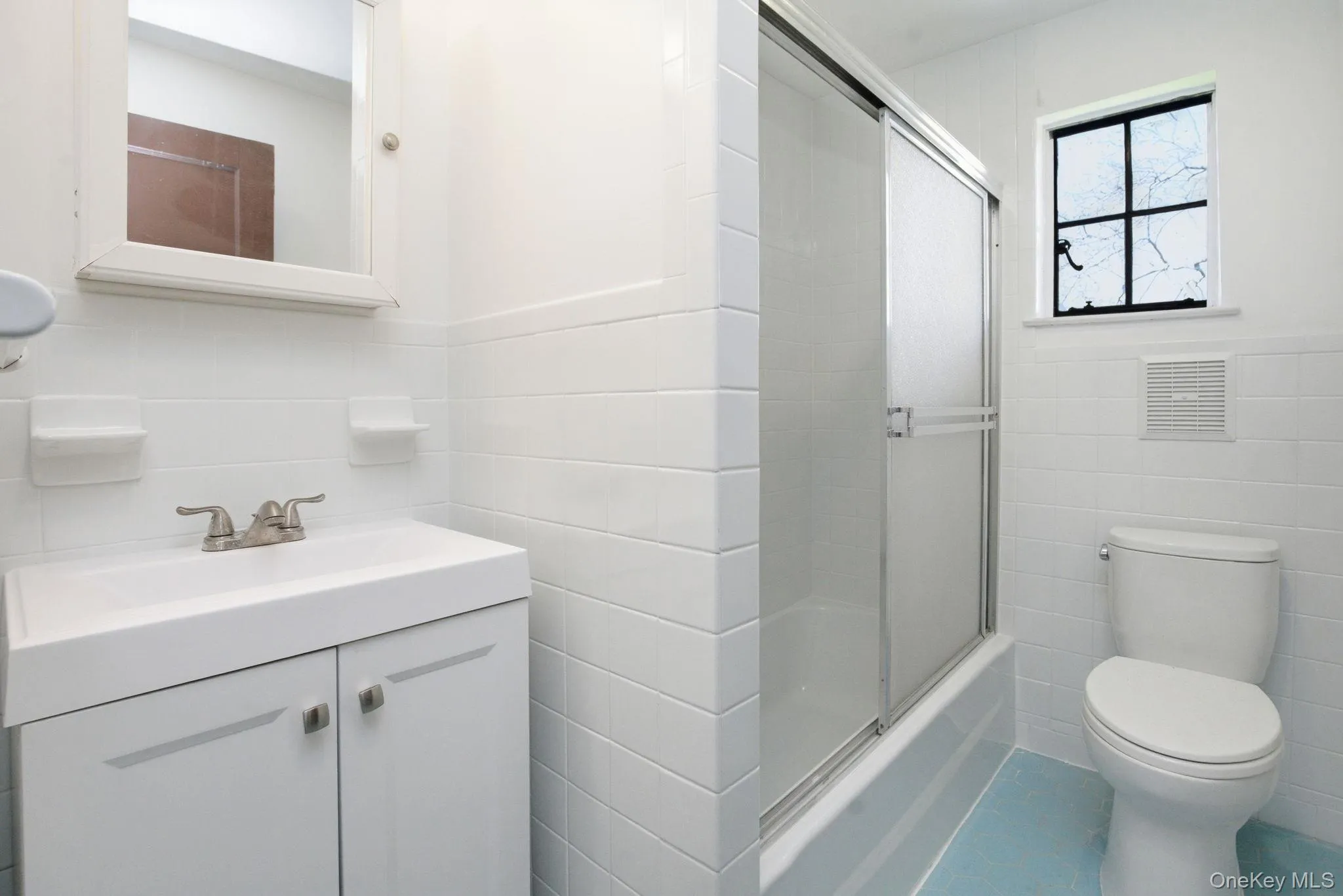 5 Seymour Place, White Plains, NY, 4 Bedrooms Bedrooms, 8 Rooms Rooms,3 BathroomsBathrooms,Residential Lease,For Rent,Seymour,0,984310 5 Seymour Place, White Plains, NY, 4 Bedrooms Bedrooms, 8 Rooms Rooms,3 BathroomsBathrooms,Residential Lease,For Rent,Seymour,0,984310