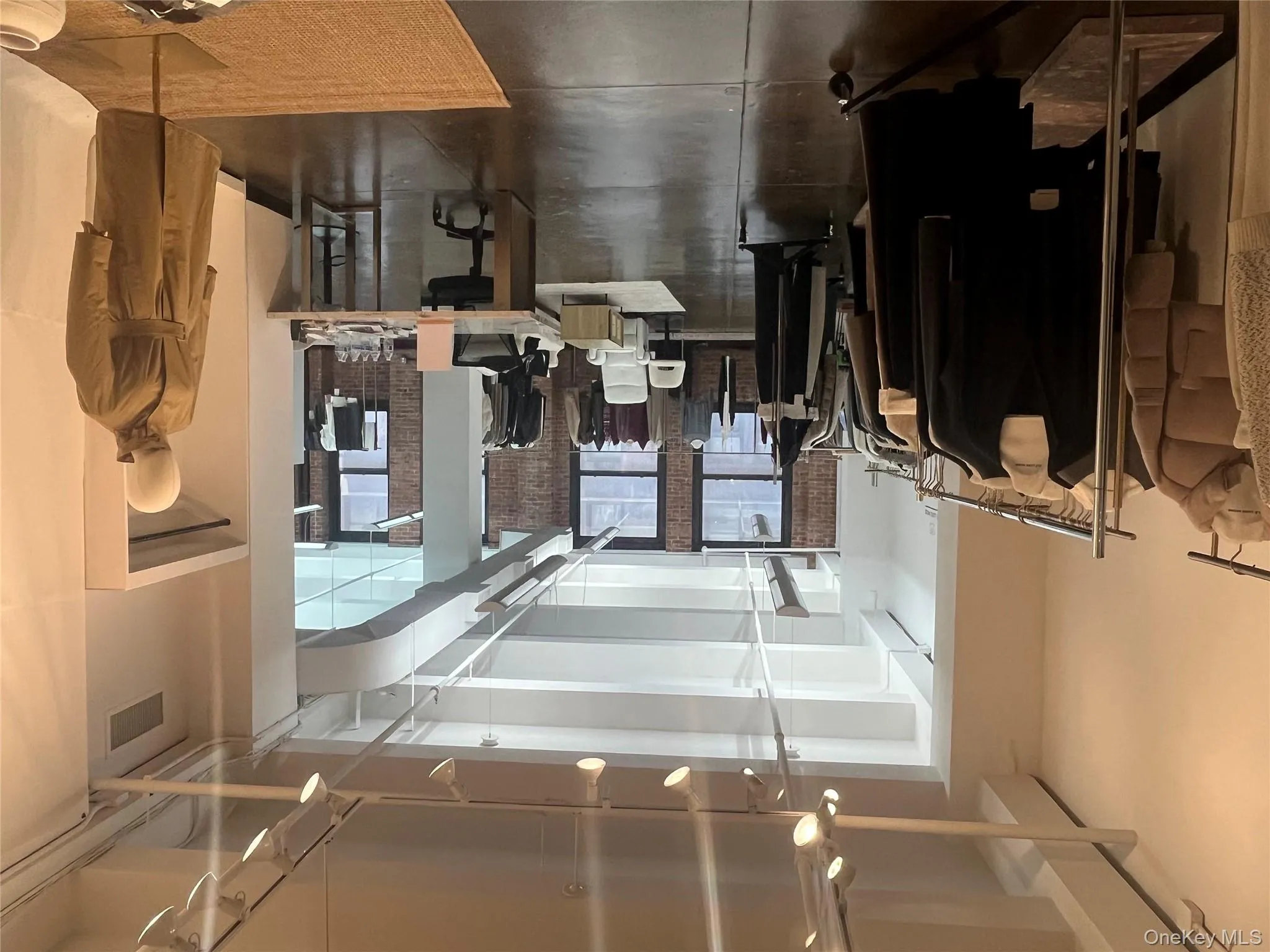 209 38th Street, New York, NY, ,Commercial Lease,For Rent,38th,0,984312 209 38th Street, New York, NY, ,Commercial Lease,For Rent,38th,0,984312