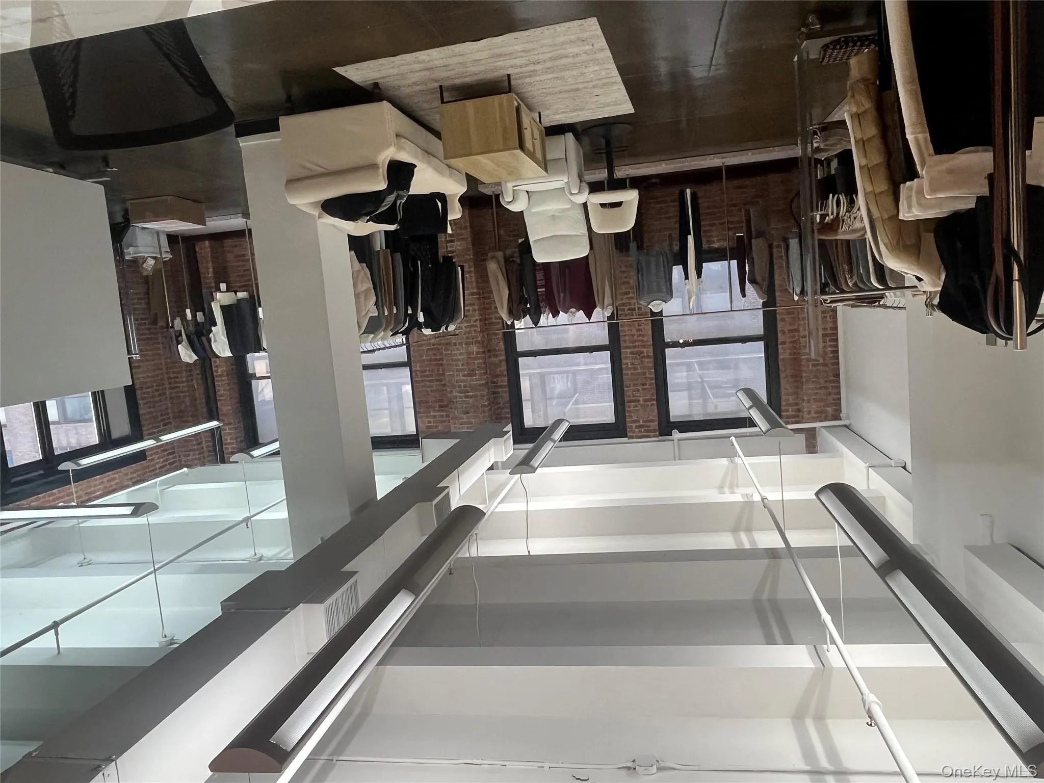 209 38th Street, New York, NY, ,Commercial Lease,For Rent,38th,0,984312 209 38th Street, New York, NY, ,Commercial Lease,For Rent,38th,0,984312
