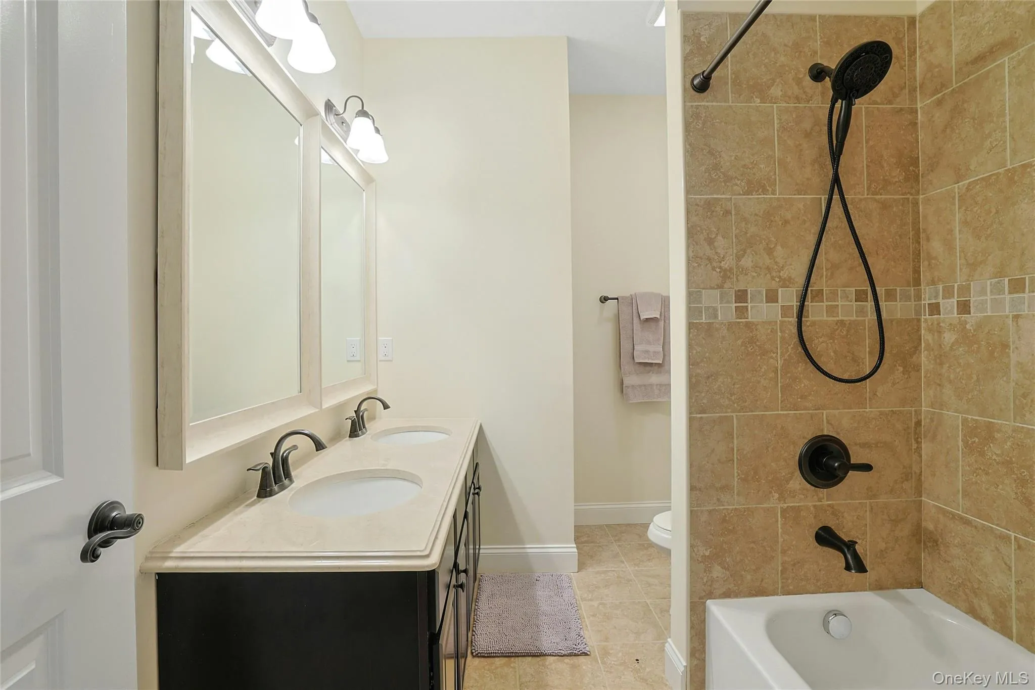 18 Tanyas Court, Monroe, NY, 4 Bedrooms Bedrooms, 12 Rooms Rooms,2 BathroomsBathrooms,Residential,For Rent,Tanyas,0,984314 18 Tanyas Court, Monroe, NY, 4 Bedrooms Bedrooms, 12 Rooms Rooms,2 BathroomsBathrooms,Residential,For Rent,Tanyas,0,984314