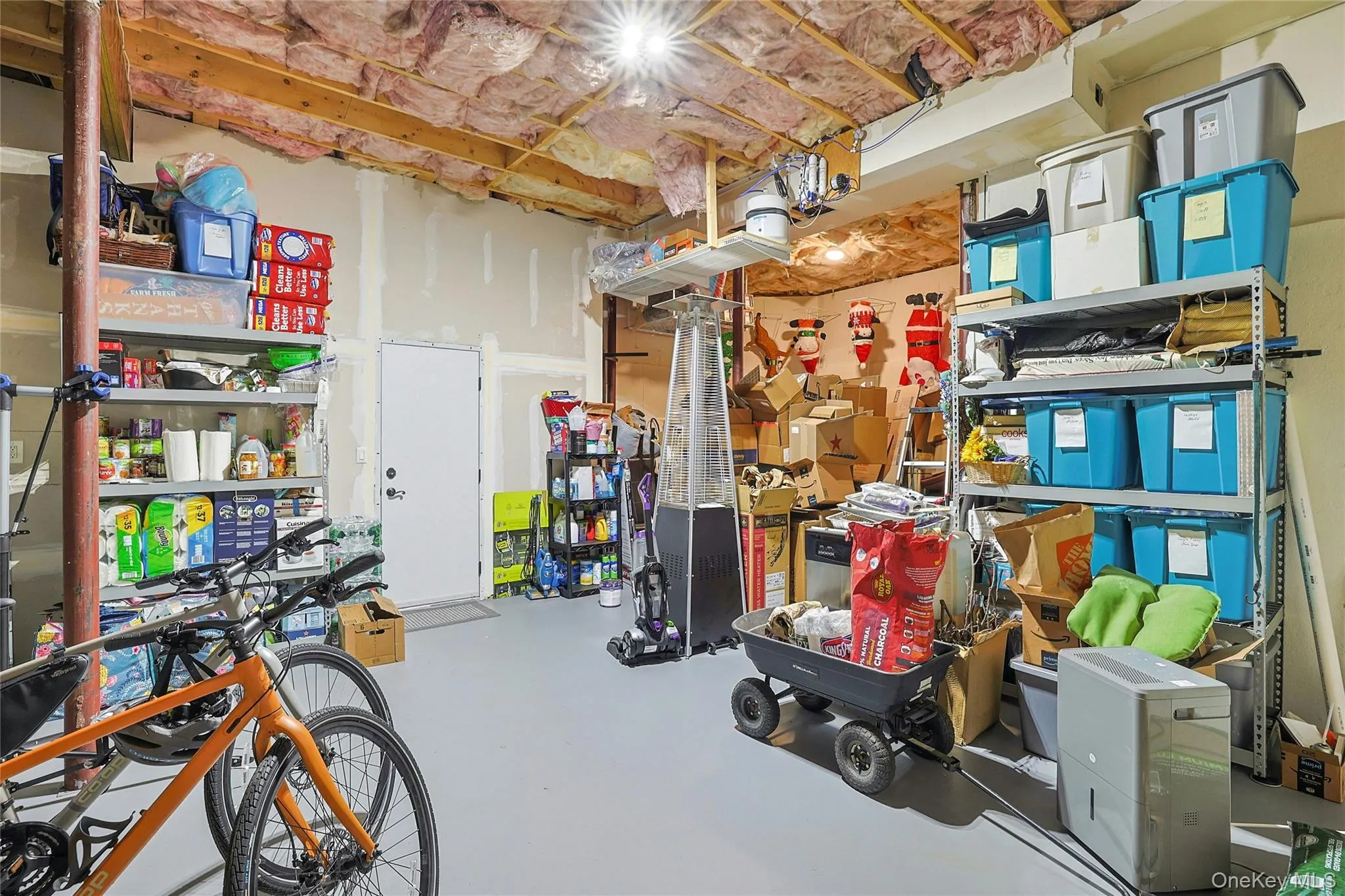 18 Tanyas Court, Monroe, NY, 4 Bedrooms Bedrooms, 12 Rooms Rooms,2 BathroomsBathrooms,Residential,For Rent,Tanyas,0,984314 18 Tanyas Court, Monroe, NY, 4 Bedrooms Bedrooms, 12 Rooms Rooms,2 BathroomsBathrooms,Residential,For Rent,Tanyas,0,984314