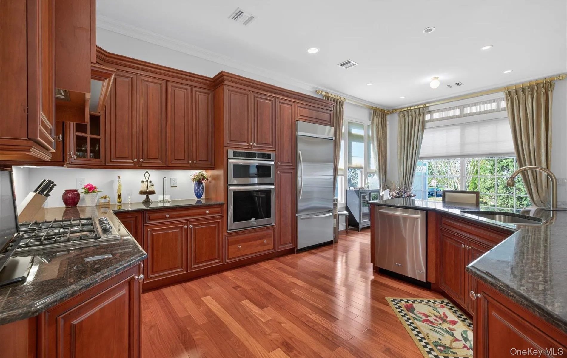 702 Equestrian Way, Hempstead, NY, 2 Bedrooms Bedrooms, 7 Rooms Rooms,2 BathroomsBathrooms,Residential Lease,For Rent,Equestrian Way,0,984315 702 Equestrian Way, Hempstead, NY, 2 Bedrooms Bedrooms, 7 Rooms Rooms,2 BathroomsBathrooms,Residential Lease,For Rent,Equestrian Way,0,984315