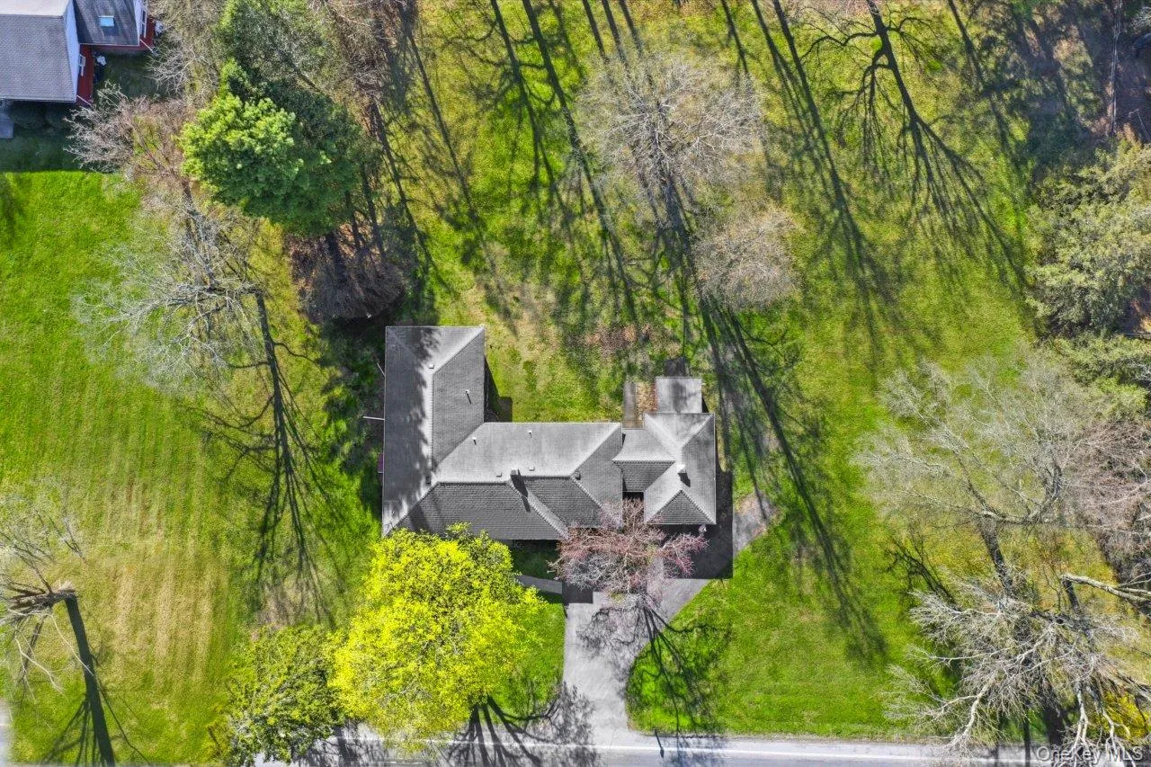 555 State Route 416, Montgomery, NY, 4 Bedrooms Bedrooms, 8 Rooms Rooms,2 BathroomsBathrooms,Residential,For Rent,State Route 416,0,984326 555 State Route 416, Montgomery, NY, 4 Bedrooms Bedrooms, 8 Rooms Rooms,2 BathroomsBathrooms,Residential,For Rent,State Route 416,0,984326