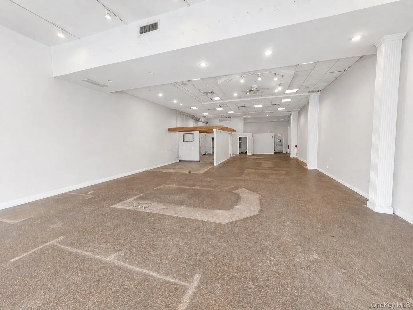38-44 Front Street, Southold, NY, ,Commercial Lease,For Rent,Front,0,984334 38-44 Front Street, Southold, NY, ,Commercial Lease,For Rent,Front,0,984334