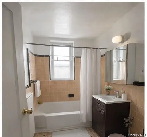 14444 41 Avenue, New York, NY, 1 Bedroom Bedrooms, 3 Rooms Rooms,1 BathroomBathrooms,Residential,For Rent,41,0,984359 14444 41 Avenue, New York, NY, 1 Bedroom Bedrooms, 3 Rooms Rooms,1 BathroomBathrooms,Residential,For Rent,41,0,984359
