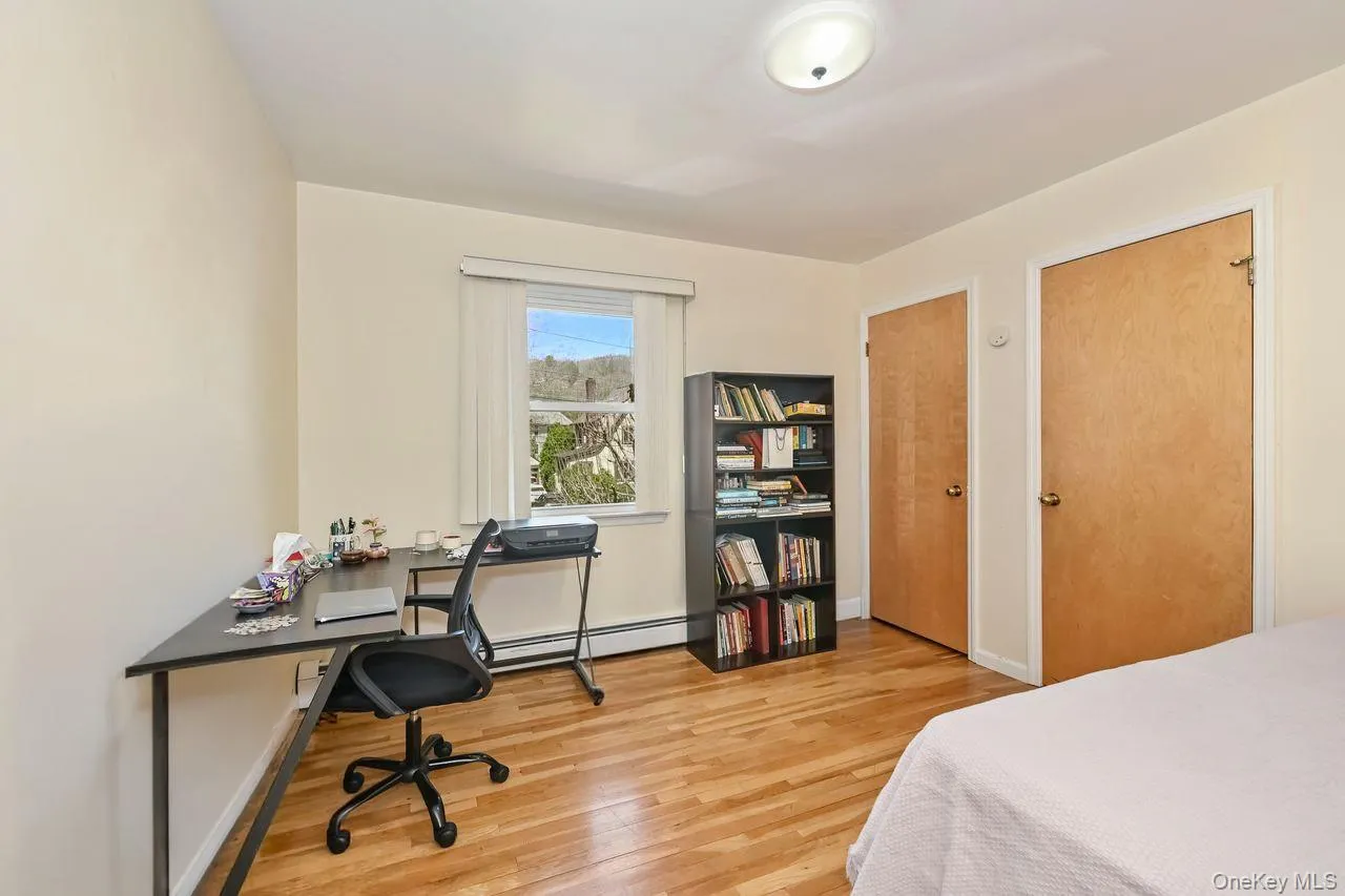 568 Manville Road, Mount Pleasant, NY, 4 Bedrooms Bedrooms, 9 Rooms Rooms,2 BathroomsBathrooms,Residential Lease,For Rent,Manville,0,984362 568 Manville Road, Mount Pleasant, NY, 4 Bedrooms Bedrooms, 9 Rooms Rooms,2 BathroomsBathrooms,Residential Lease,For Rent,Manville,0,984362