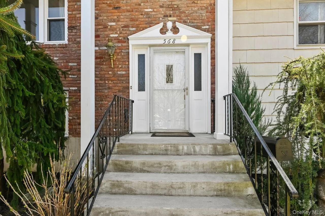 568 Manville Road, Mount Pleasant, NY, 4 Bedrooms Bedrooms, 9 Rooms Rooms,2 BathroomsBathrooms,Residential Lease,For Rent,Manville,0,984362 568 Manville Road, Mount Pleasant, NY, 4 Bedrooms Bedrooms, 9 Rooms Rooms,2 BathroomsBathrooms,Residential Lease,For Rent,Manville,0,984362