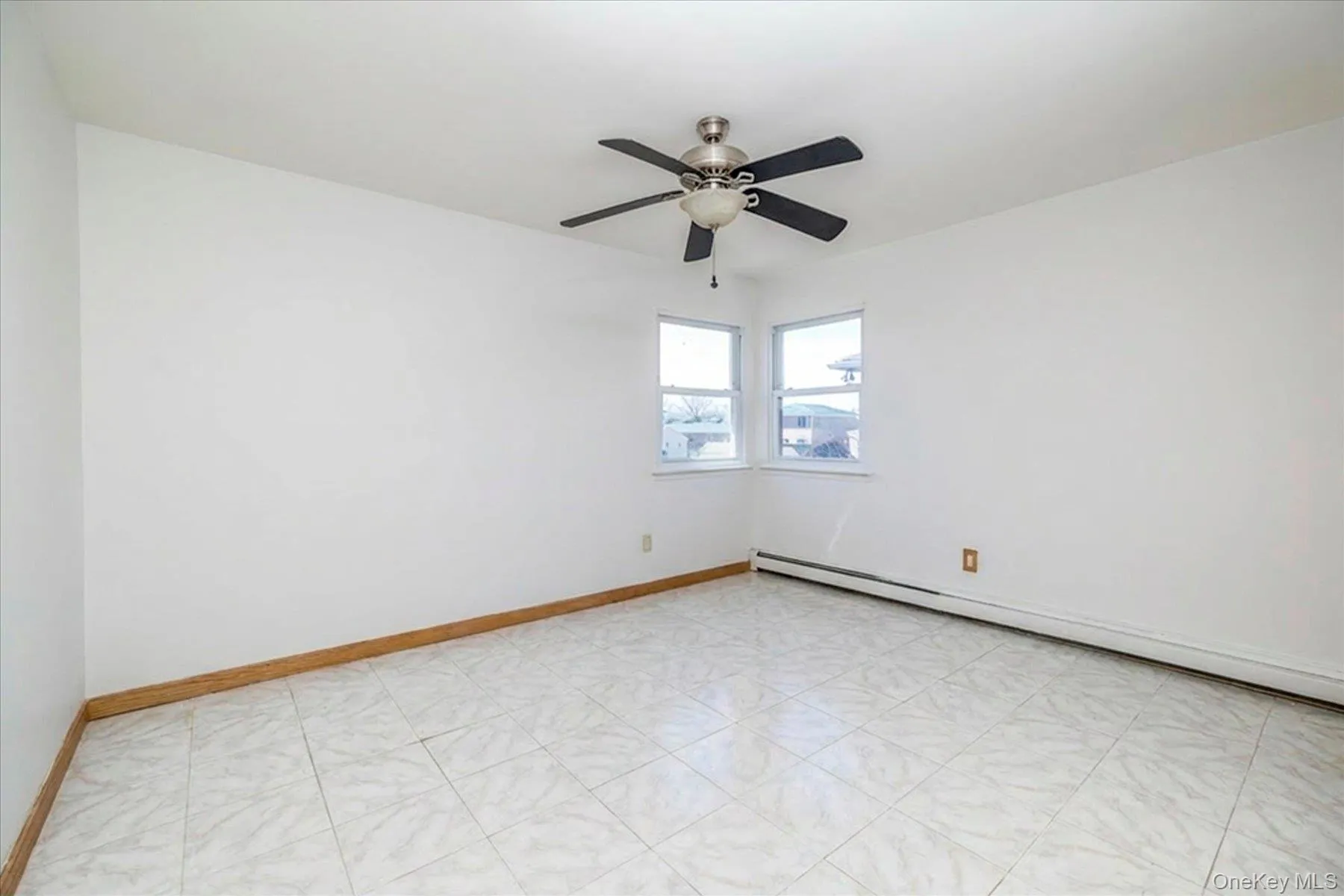34 Vandewater Avenue, Hempstead, NY, 4 Bedrooms Bedrooms, 10 Rooms Rooms,3 BathroomsBathrooms,Residential,For Rent,Vandewater,0,984388 34 Vandewater Avenue, Hempstead, NY, 4 Bedrooms Bedrooms, 10 Rooms Rooms,3 BathroomsBathrooms,Residential,For Rent,Vandewater,0,984388