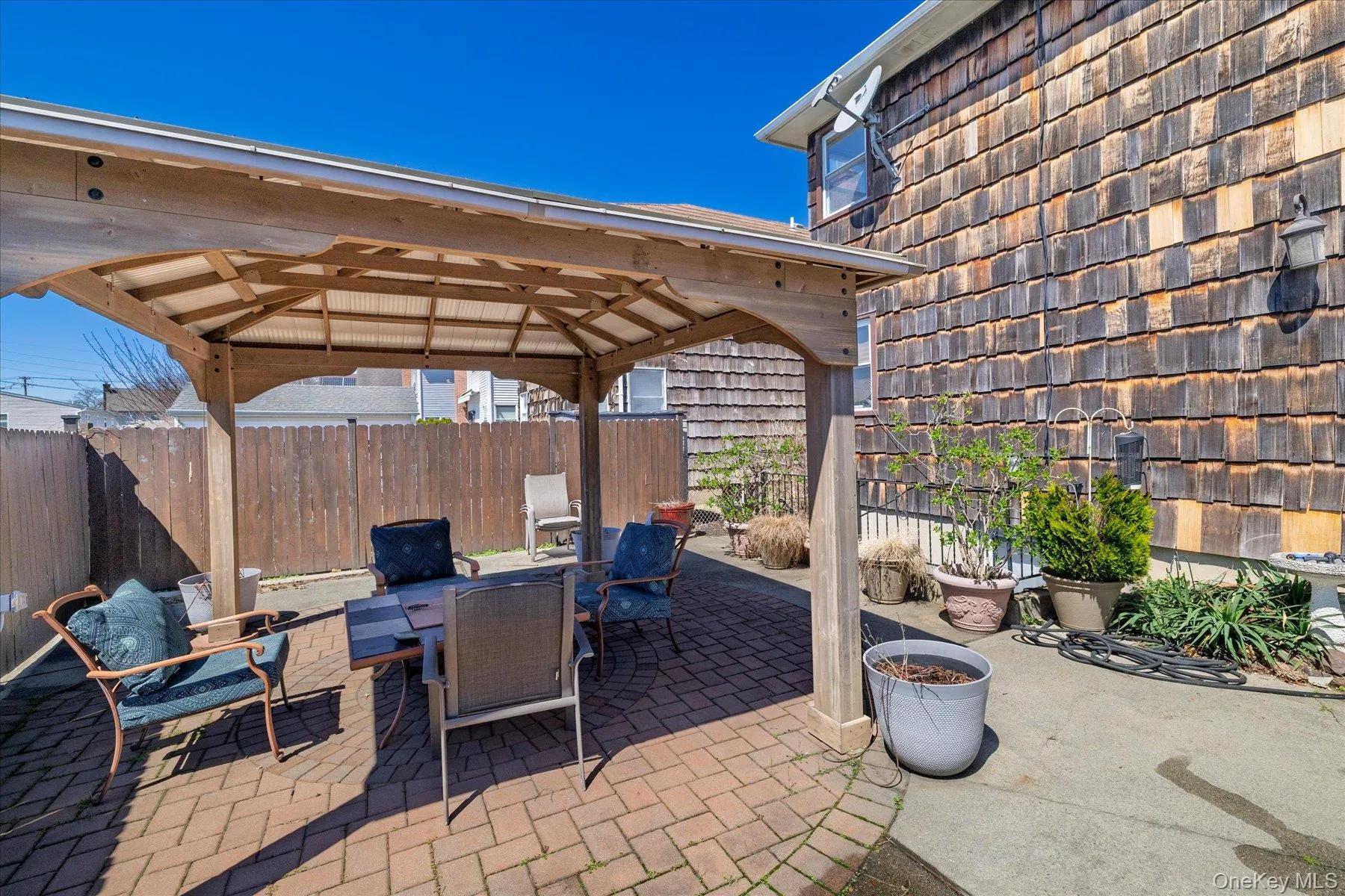 34 Vandewater Avenue, Hempstead, NY, 4 Bedrooms Bedrooms, 10 Rooms Rooms,3 BathroomsBathrooms,Residential,For Rent,Vandewater,0,984388 34 Vandewater Avenue, Hempstead, NY, 4 Bedrooms Bedrooms, 10 Rooms Rooms,3 BathroomsBathrooms,Residential,For Rent,Vandewater,0,984388