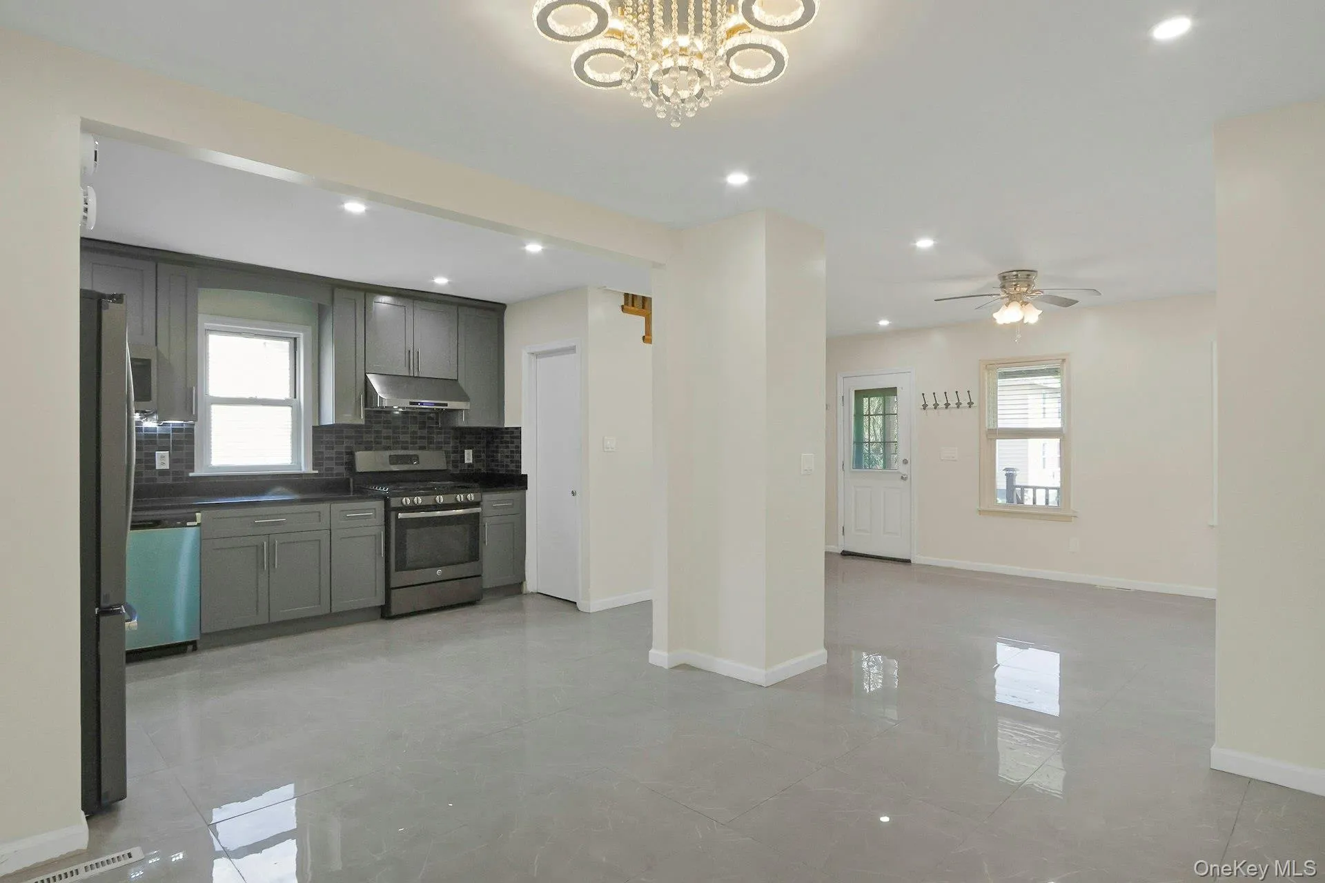 22 Firth Street, Cornwall, NY, 3 Bedrooms Bedrooms, 8 Rooms Rooms,1 BathroomBathrooms,Residential Lease,For Rent,Firth,0,984391 22 Firth Street, Cornwall, NY, 3 Bedrooms Bedrooms, 8 Rooms Rooms,1 BathroomBathrooms,Residential Lease,For Rent,Firth,0,984391