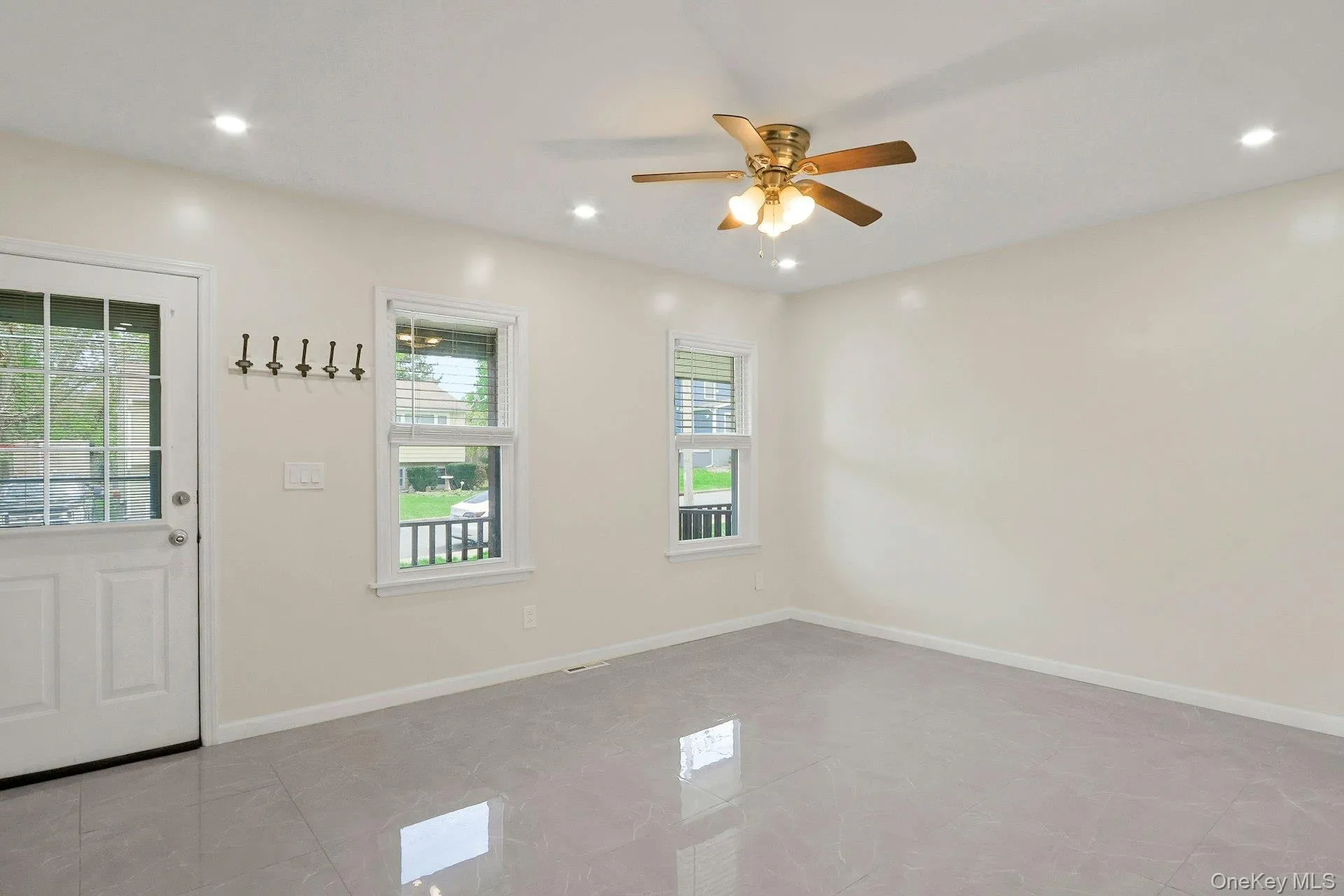 22 Firth Street, Cornwall, NY, 3 Bedrooms Bedrooms, 8 Rooms Rooms,1 BathroomBathrooms,Residential Lease,For Rent,Firth,0,984391 22 Firth Street, Cornwall, NY, 3 Bedrooms Bedrooms, 8 Rooms Rooms,1 BathroomBathrooms,Residential Lease,For Rent,Firth,0,984391