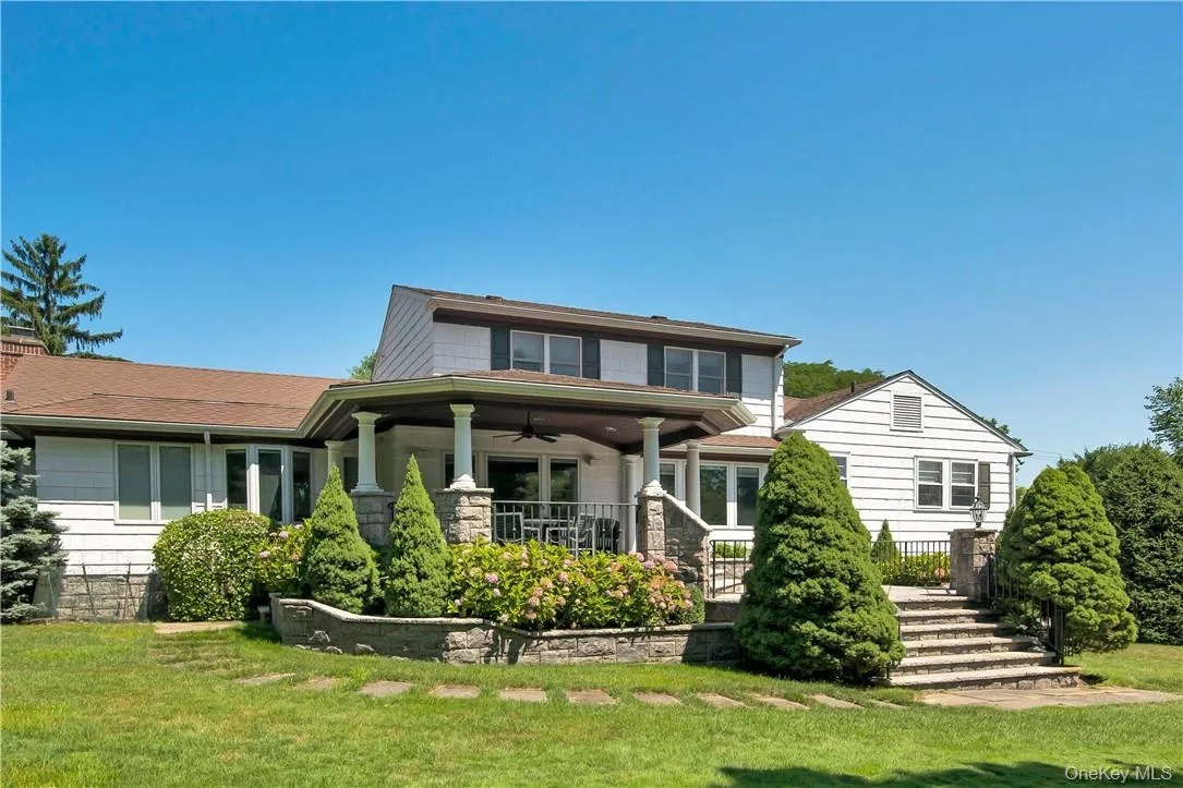 40 Meadow Road, Scarsdale, NY, 5 Bedrooms Bedrooms, 12 Rooms Rooms,4 BathroomsBathrooms,Residential Lease,For Rent,Meadow,0,984397 40 Meadow Road, Scarsdale, NY, 5 Bedrooms Bedrooms, 12 Rooms Rooms,4 BathroomsBathrooms,Residential Lease,For Rent,Meadow,0,984397