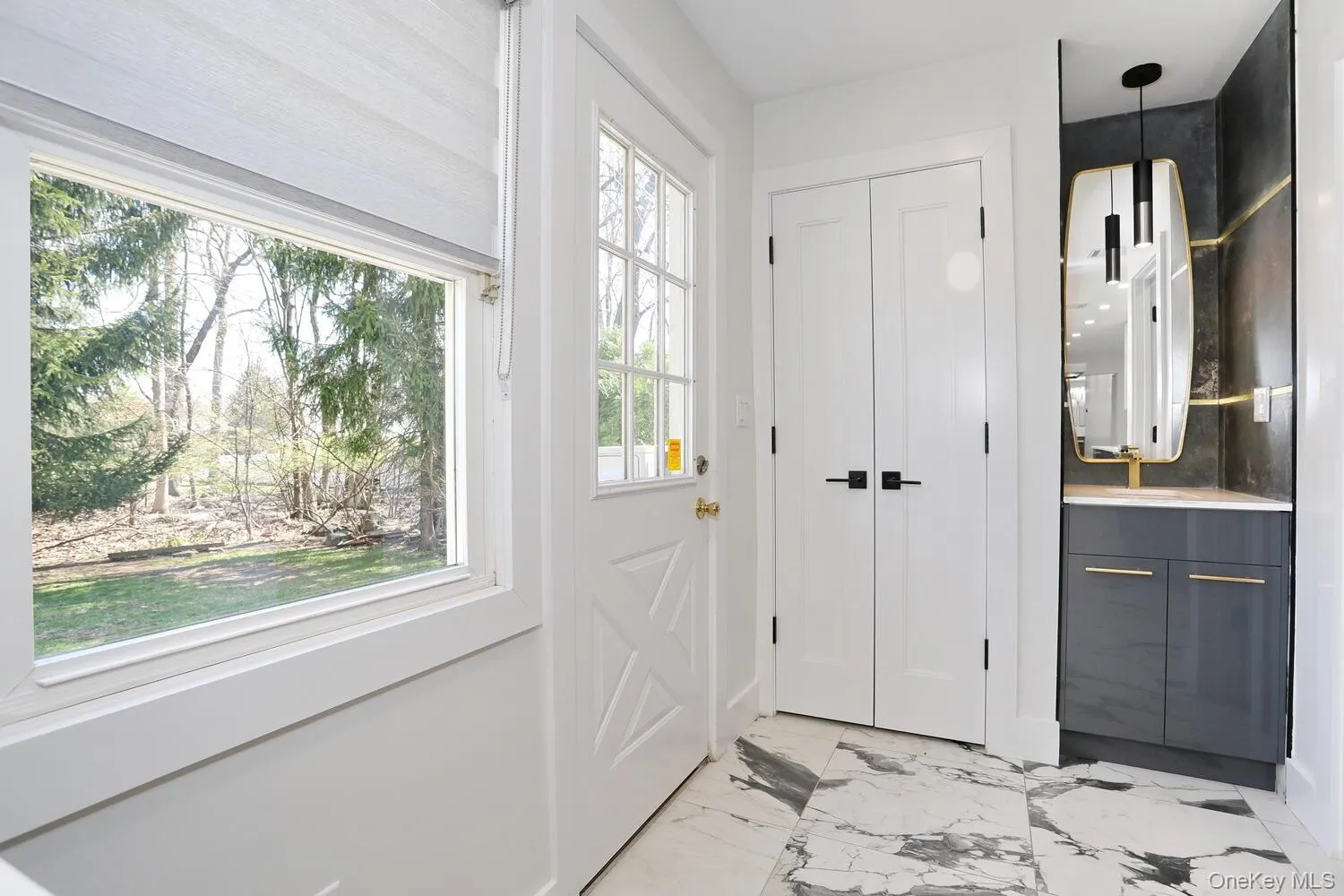 10 Millbury Street, Ramapo, NY, 6 Bedrooms Bedrooms, 9 Rooms Rooms,2 BathroomsBathrooms,Residential Lease,For Rent,Millbury,0,984413 10 Millbury Street, Ramapo, NY, 6 Bedrooms Bedrooms, 9 Rooms Rooms,2 BathroomsBathrooms,Residential Lease,For Rent,Millbury,0,984413