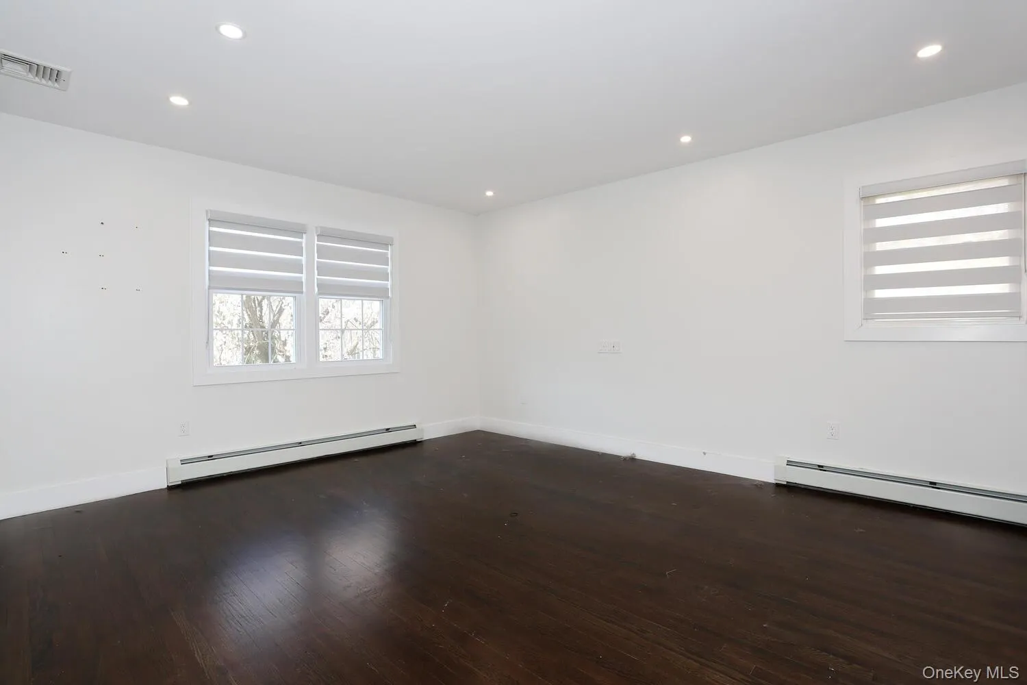 10 Millbury Street, Ramapo, NY, 6 Bedrooms Bedrooms, 9 Rooms Rooms,2 BathroomsBathrooms,Residential Lease,For Rent,Millbury,0,984413 10 Millbury Street, Ramapo, NY, 6 Bedrooms Bedrooms, 9 Rooms Rooms,2 BathroomsBathrooms,Residential Lease,For Rent,Millbury,0,984413