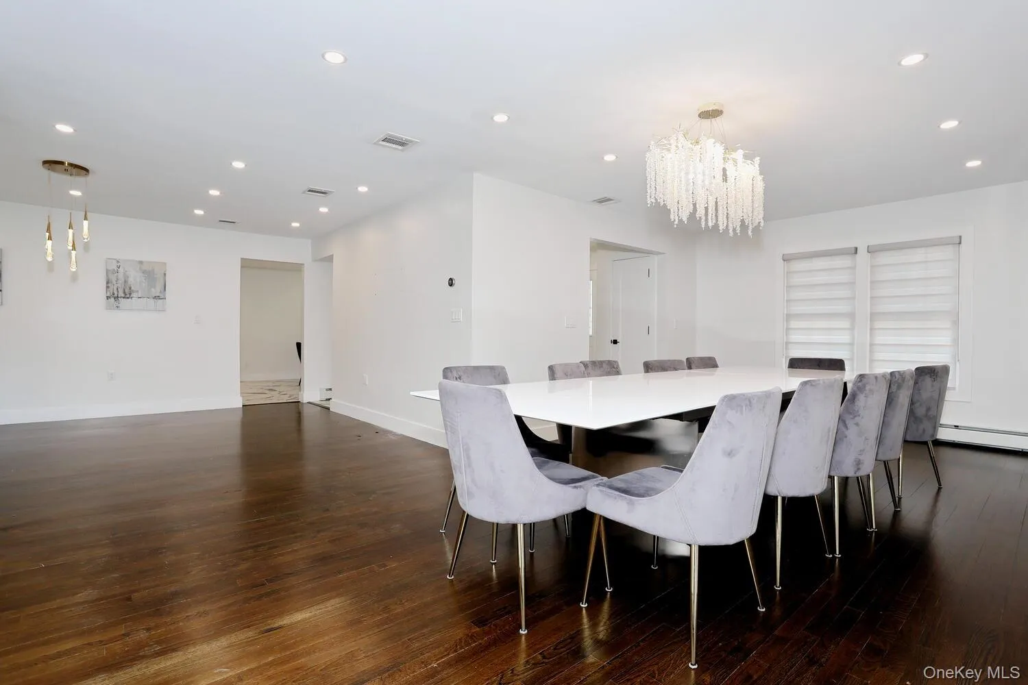 10 Millbury Street, Ramapo, NY, 6 Bedrooms Bedrooms, 9 Rooms Rooms,2 BathroomsBathrooms,Residential Lease,For Rent,Millbury,0,984413 10 Millbury Street, Ramapo, NY, 6 Bedrooms Bedrooms, 9 Rooms Rooms,2 BathroomsBathrooms,Residential Lease,For Rent,Millbury,0,984413