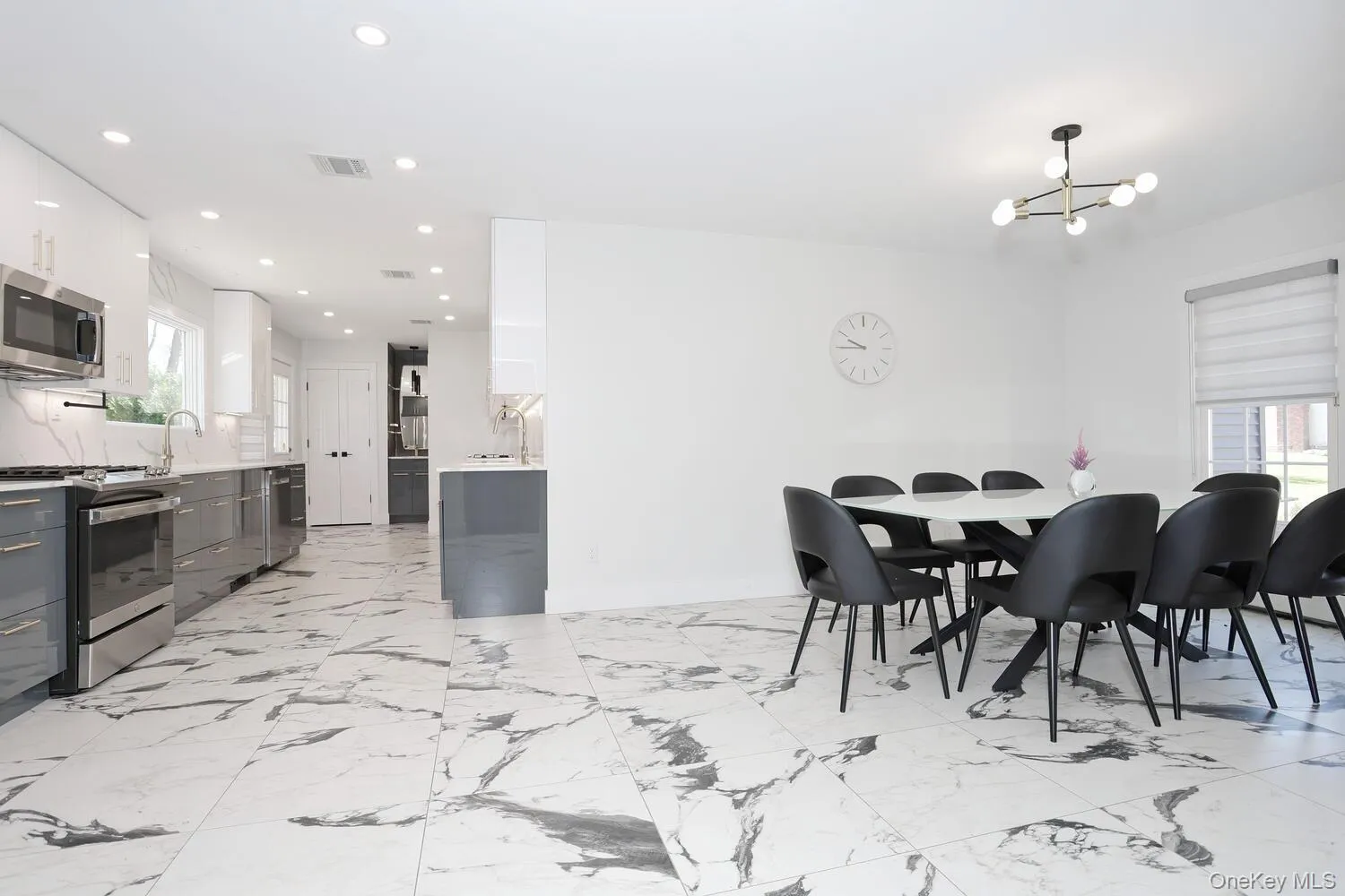 10 Millbury Street, Ramapo, NY, 6 Bedrooms Bedrooms, 9 Rooms Rooms,2 BathroomsBathrooms,Residential Lease,For Rent,Millbury,0,984413 10 Millbury Street, Ramapo, NY, 6 Bedrooms Bedrooms, 9 Rooms Rooms,2 BathroomsBathrooms,Residential Lease,For Rent,Millbury,0,984413