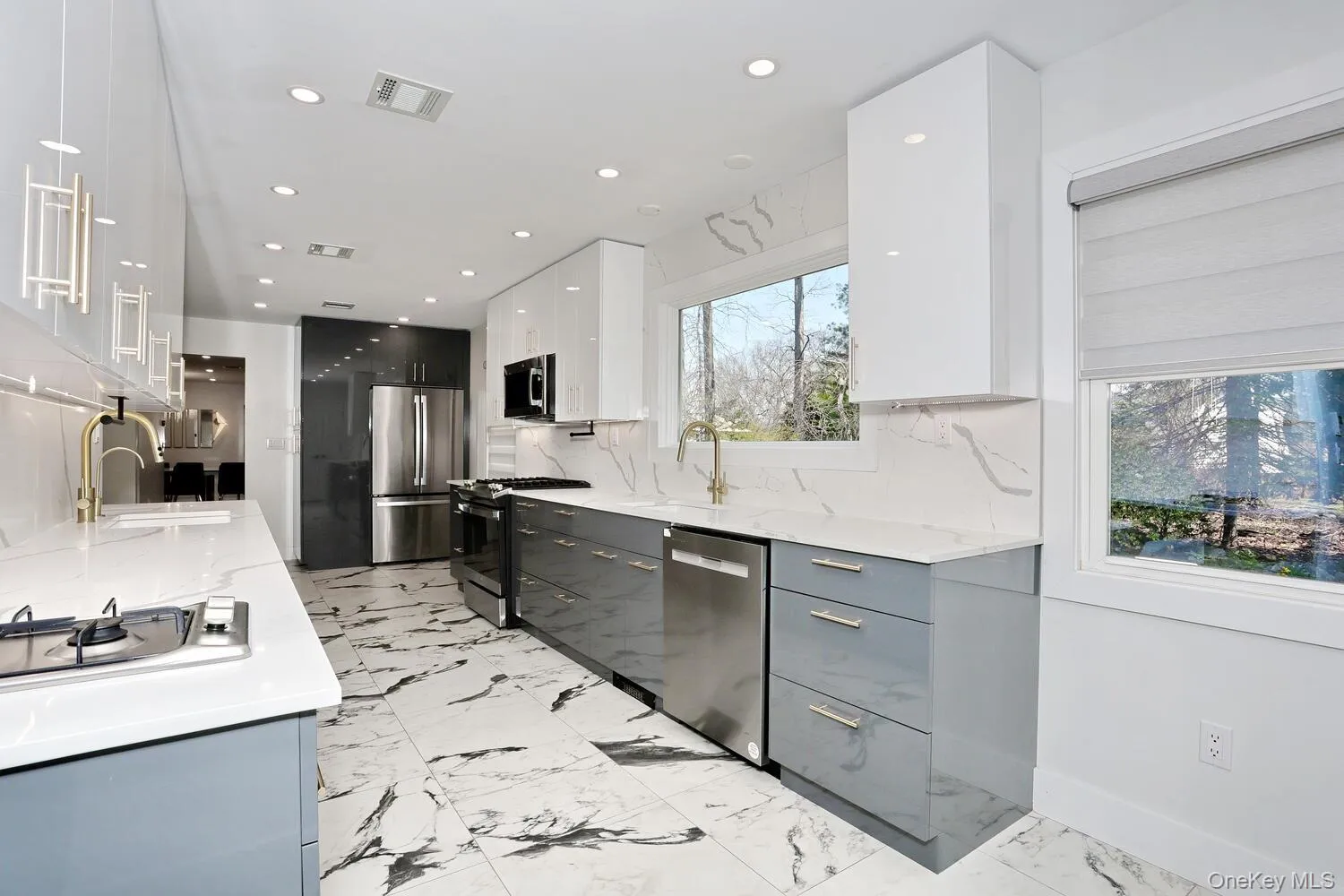 10 Millbury Street, Ramapo, NY, 6 Bedrooms Bedrooms, 9 Rooms Rooms,2 BathroomsBathrooms,Residential Lease,For Rent,Millbury,0,984413 10 Millbury Street, Ramapo, NY, 6 Bedrooms Bedrooms, 9 Rooms Rooms,2 BathroomsBathrooms,Residential Lease,For Rent,Millbury,0,984413